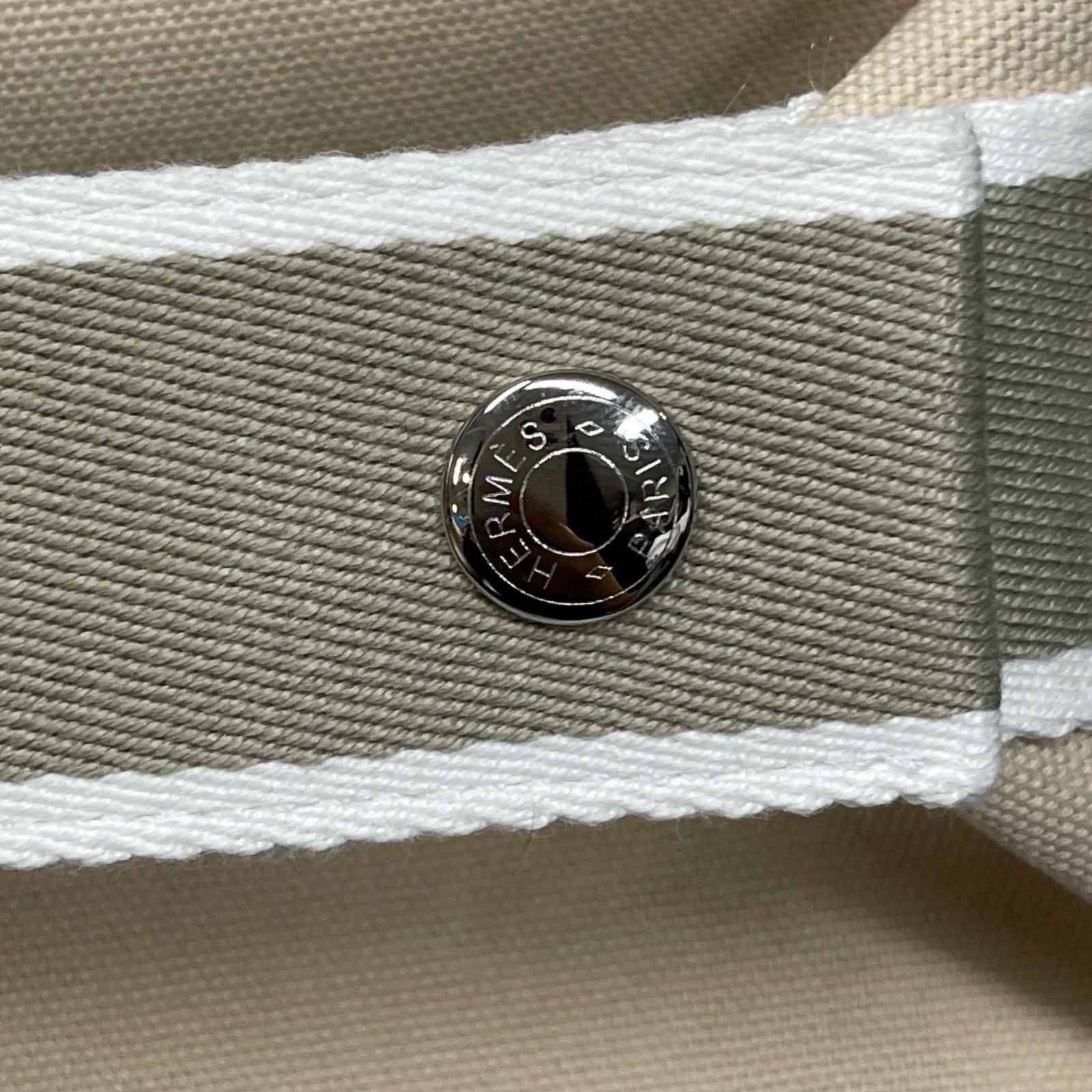 HERMES POACH Bride A Brac GM "Natural Beige × Grey" H103223M