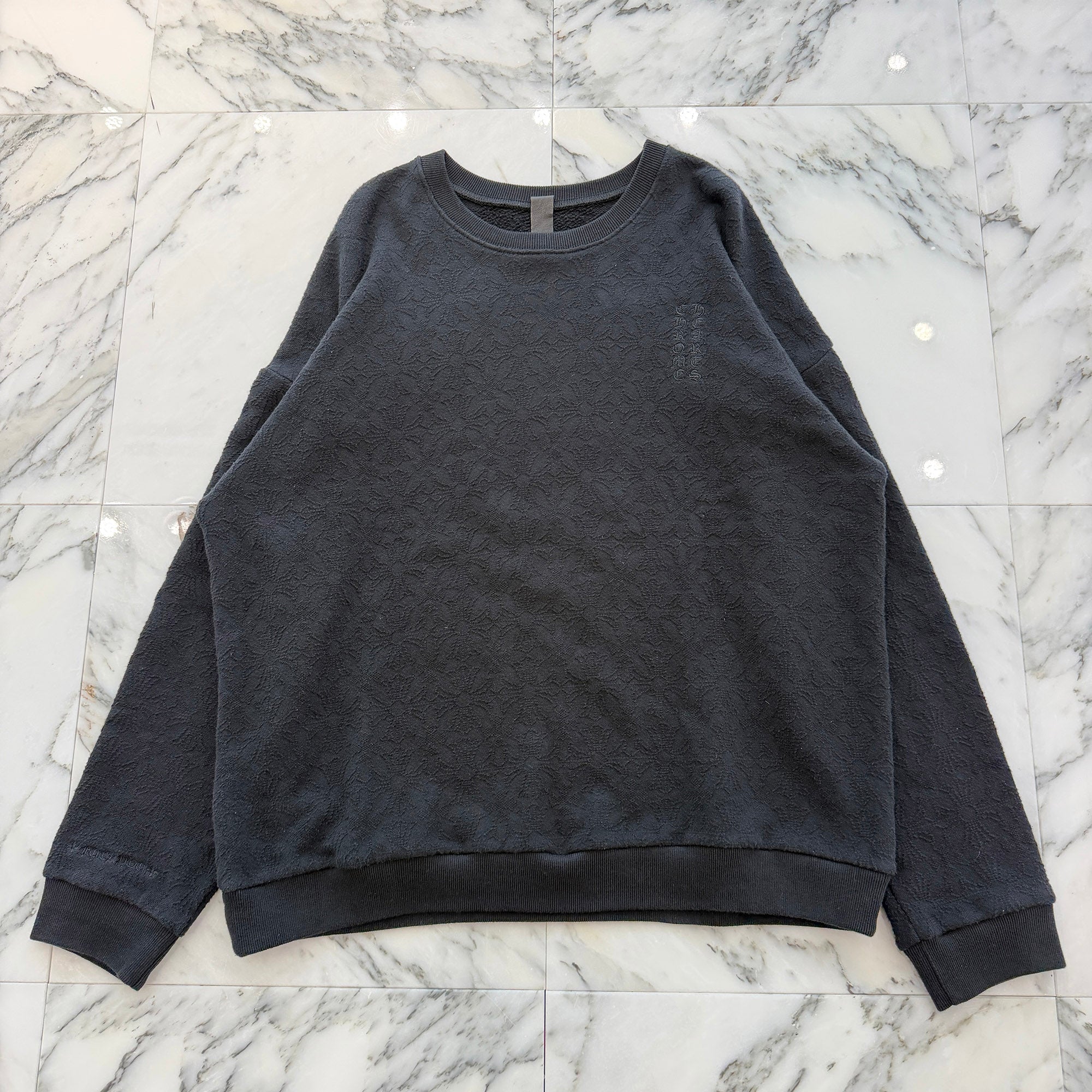 CHROME HEARTS Y NOT Tonal Monogram Cross Vertical Logo Sweat Shirt Size S クロムハーツ ワイノット トーナルモノグラムクロス ヴァーティカルロゴ スウェットシャツ Tシャツ サイズS