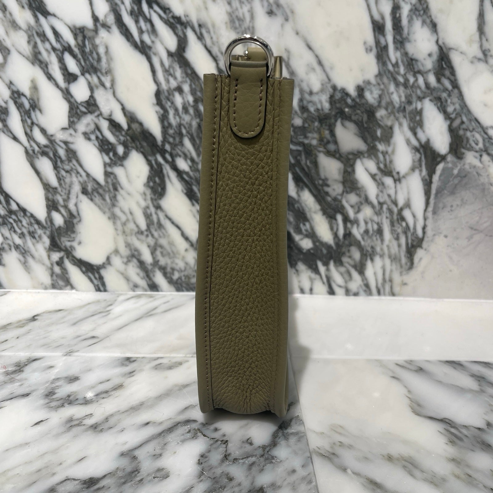 HERMES Evelyne TPM ETOUPE Shoulder Bag W刻印（2024）エルメス エブリン TPM エトゥープ レザーショルダーバッグ