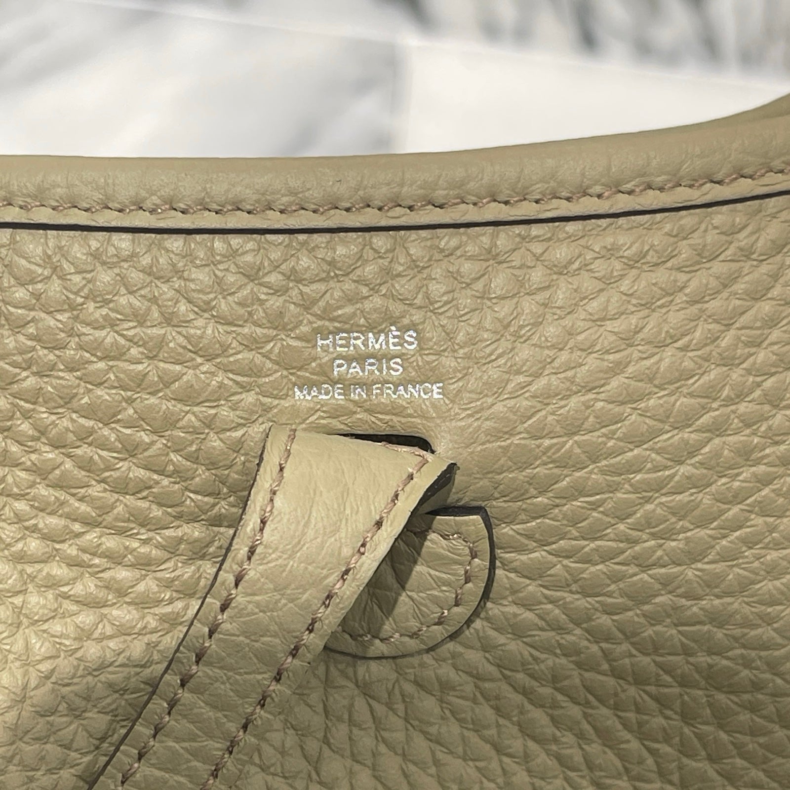 HERMES Evelyne TPM ETOUPE Shoulder Bag W刻印（2024）エルメス エブリン TPM エトゥープ レザーショルダーバッグ