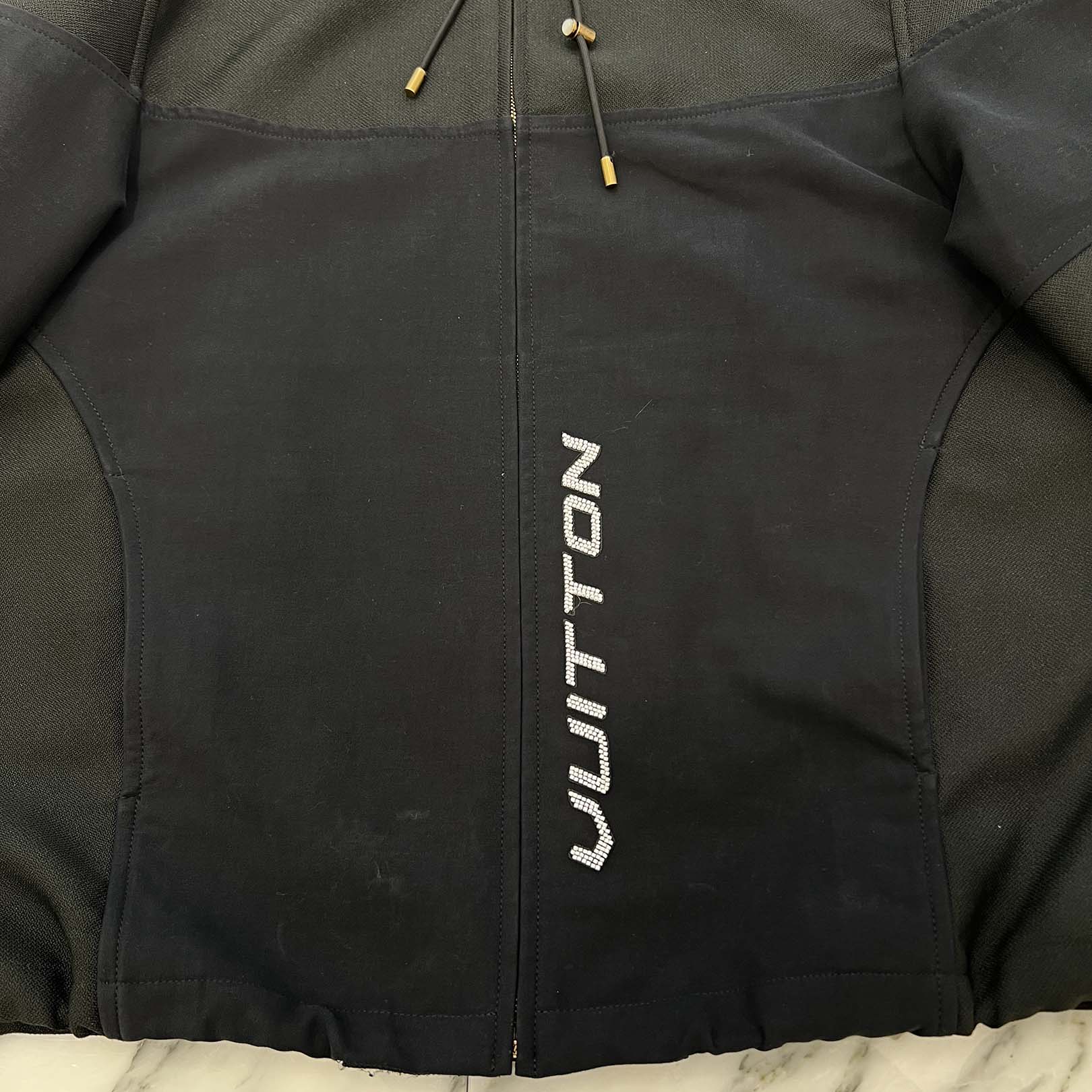LOUIS VUITTON 2024AW Beads Logo Embellished Zip Up Jacket HRB21E Size 50 ルイヴィトン ビーズロゴ装飾 ジップアップ ブルゾン サイズ50