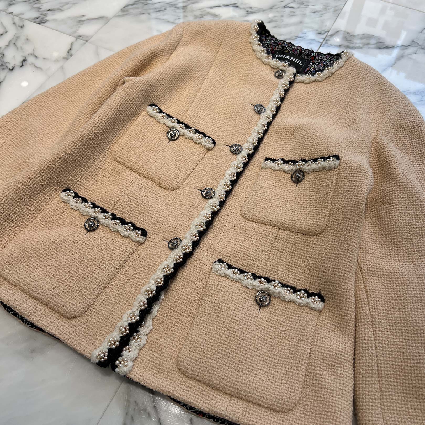 CHANEL 2024AW Pre Fall Collection Pearl Trim Tweed Jacket P77700V69436 Size 42 シャネル プレフォールコレクション パールトリムツイードジャケット サイズ42