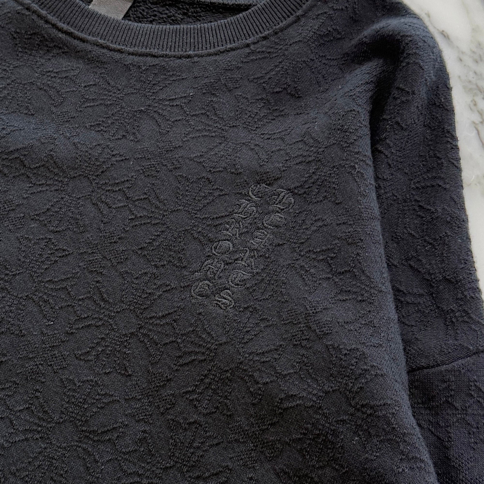 CHROME HEARTS Y NOT Tonal Monogram Cross Vertical Logo Sweat Shirt Size S クロムハーツ ワイノット トーナルモノグラムクロス ヴァーティカルロゴ スウェットシャツ Tシャツ サイズS