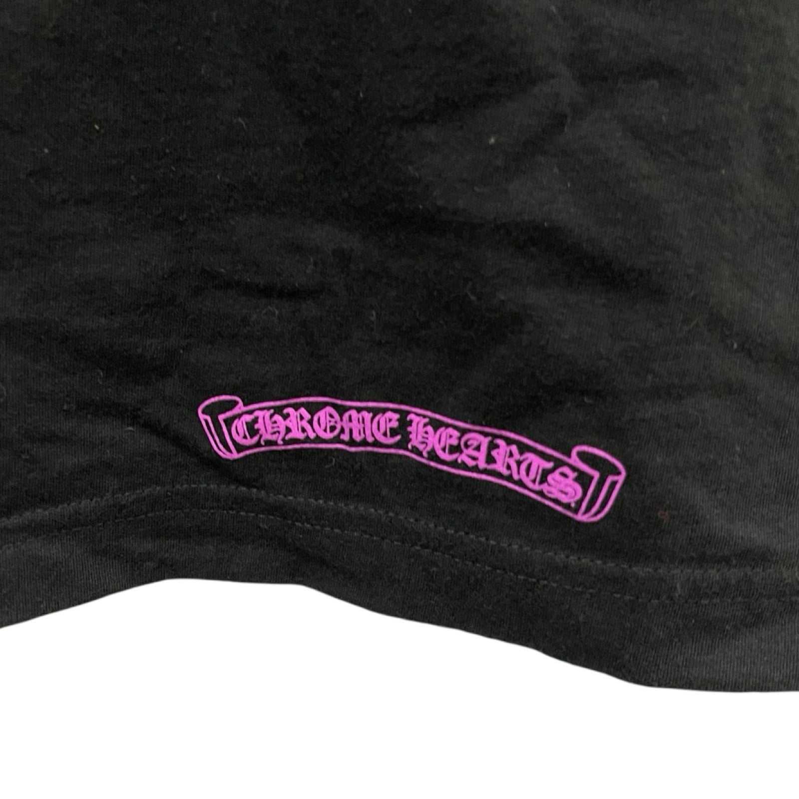 CHROME HEARTS Old English Purple Neck Logo Tee Size L