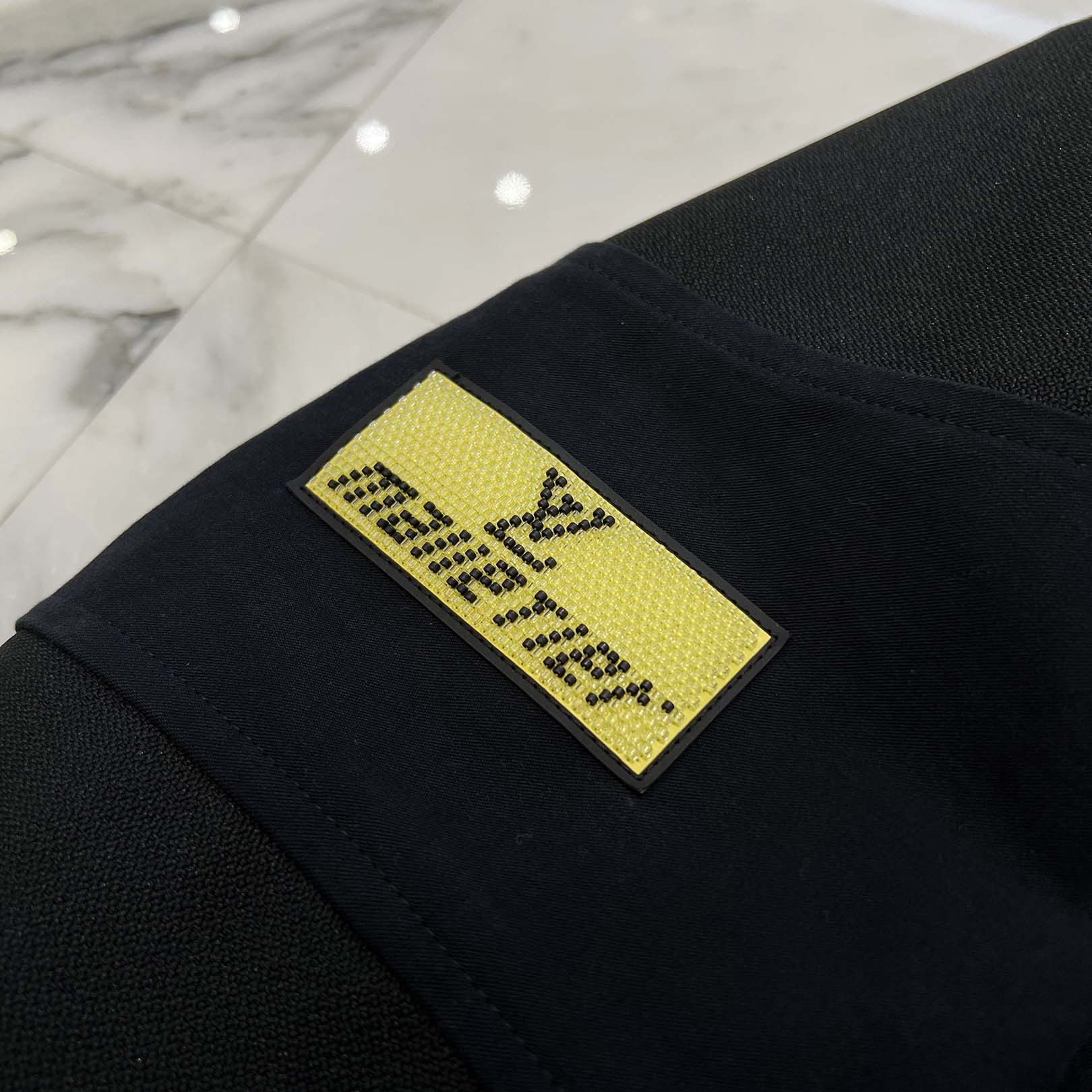 LOUIS VUITTON 2024AW Beads Logo Embellished Zip Up Jacket HRB21E Size 50 ルイヴィトン ビーズロゴ装飾 ジップアップ ブルゾン サイズ50