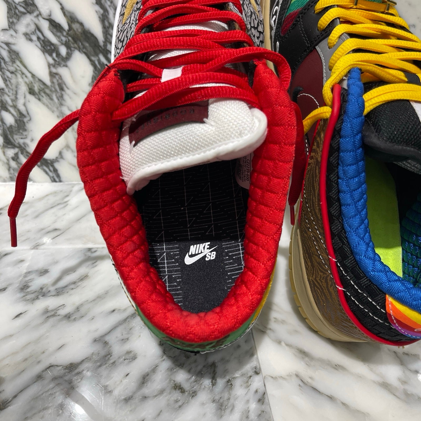 ナイキSB ダンク ロー \"ワット・ザ・ポール・ ナイキ SB ダンク ロー ワット・ザ・ポール NIKE SB ダンク LOW What