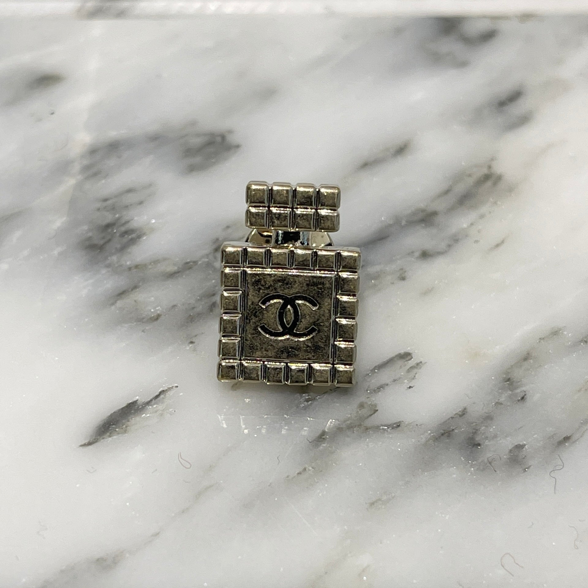 CHANEL 2021AW Perfume Bottle Motif Pin Brooch シャネル 香水ボトルモチーフ ピンブローチ