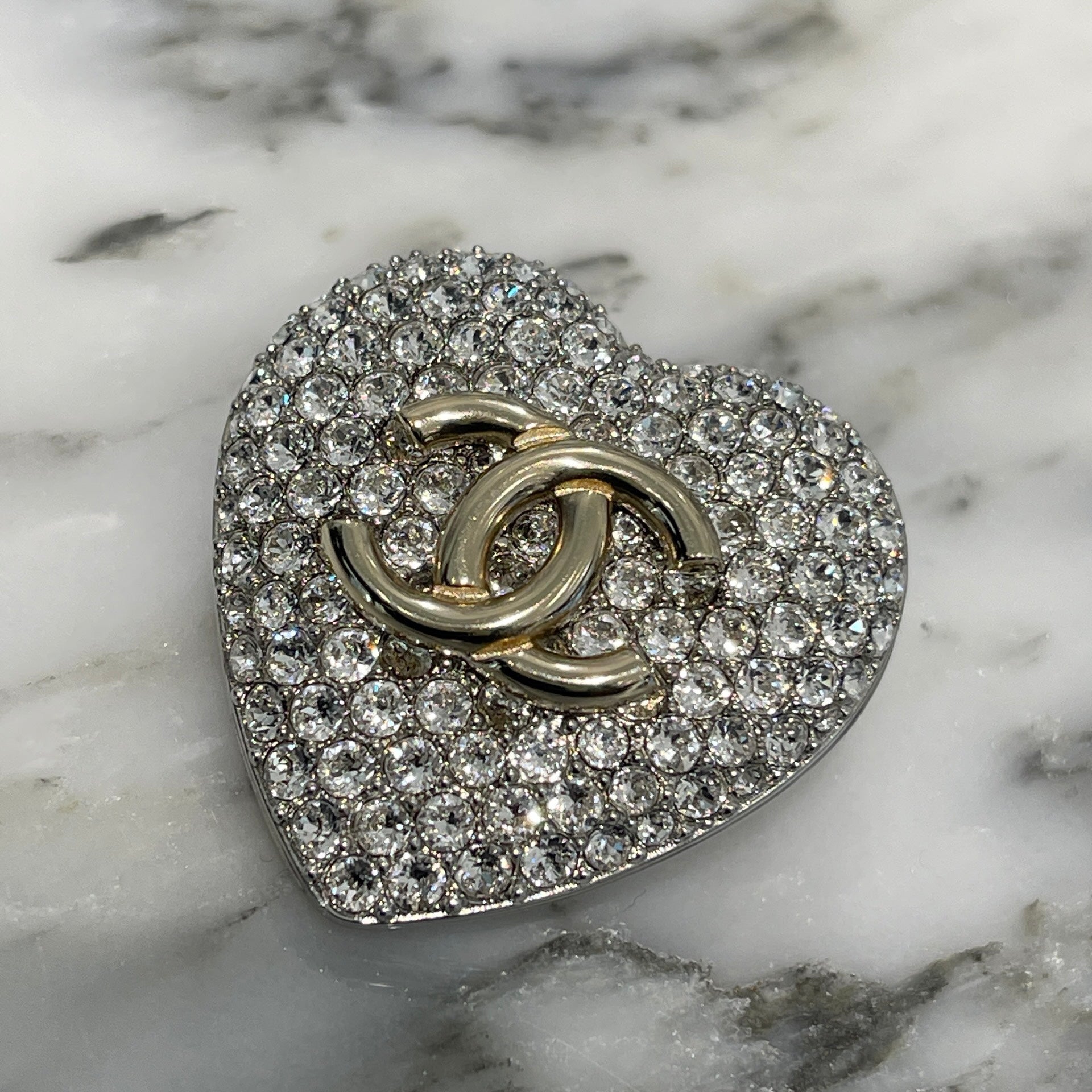 CHANEL 2020SS Coco Mark Heart Motif Pin Brooch シャネル ココマーク ハートモチーフ ピンブローチ