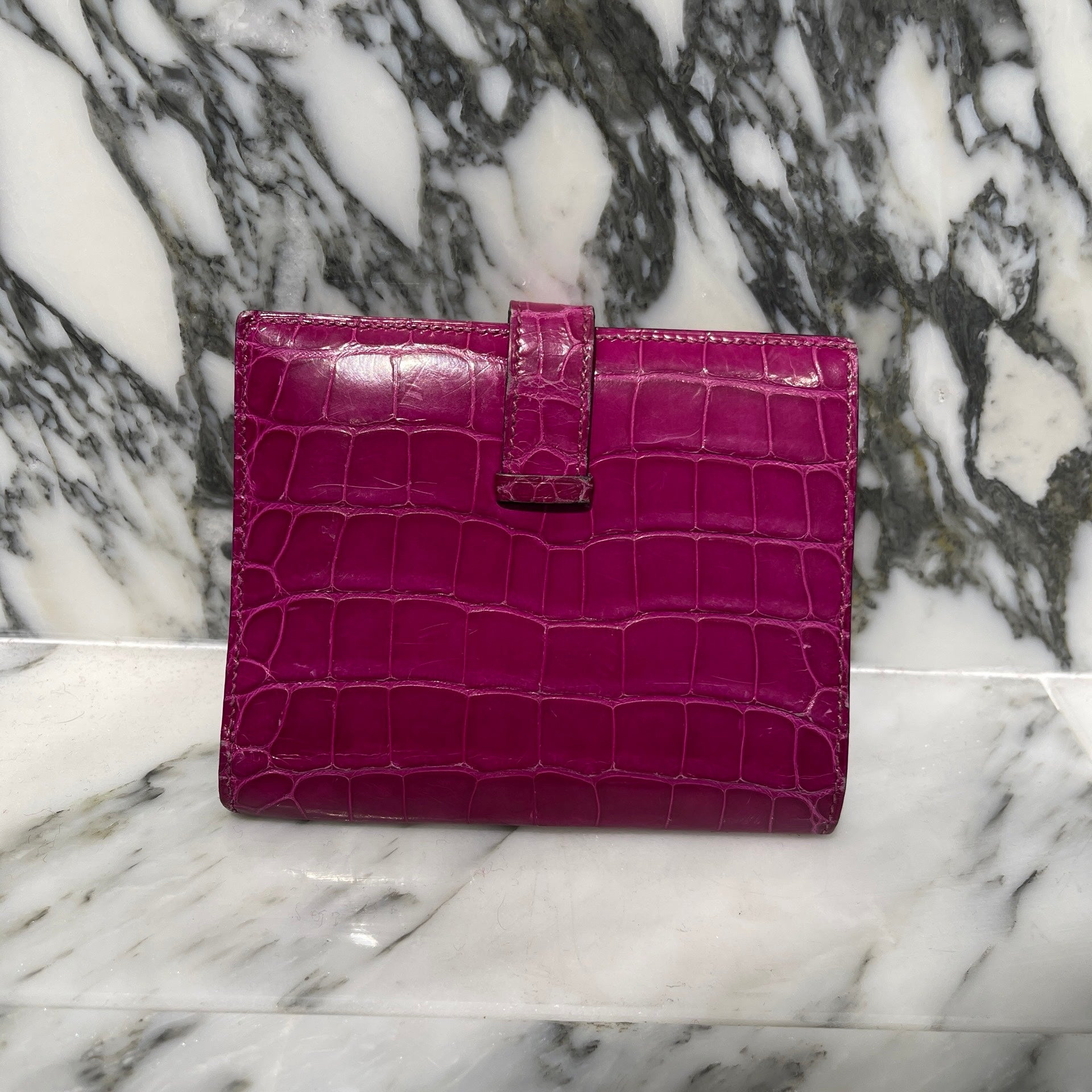 HERMES Bearn Compact Wallet Alligator "Rose Scheherazade" D刻印 エルメス ベアンコンパクト アリゲーター ”ローズシェヘラザード"