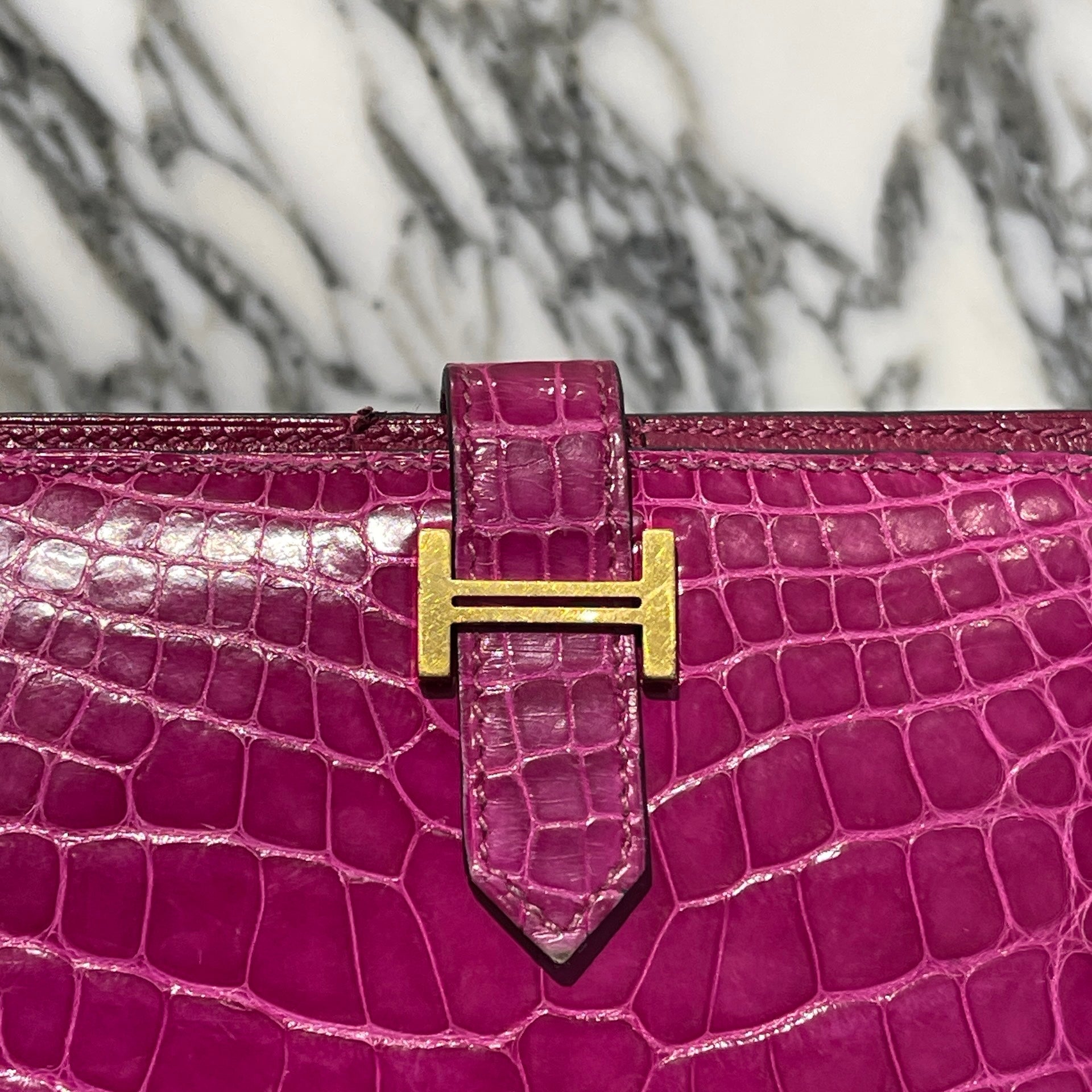 HERMES Bearn Compact Wallet Alligator "Rose Scheherazade" D刻印 エルメス ベアンコンパクト アリゲーター ”ローズシェヘラザード"