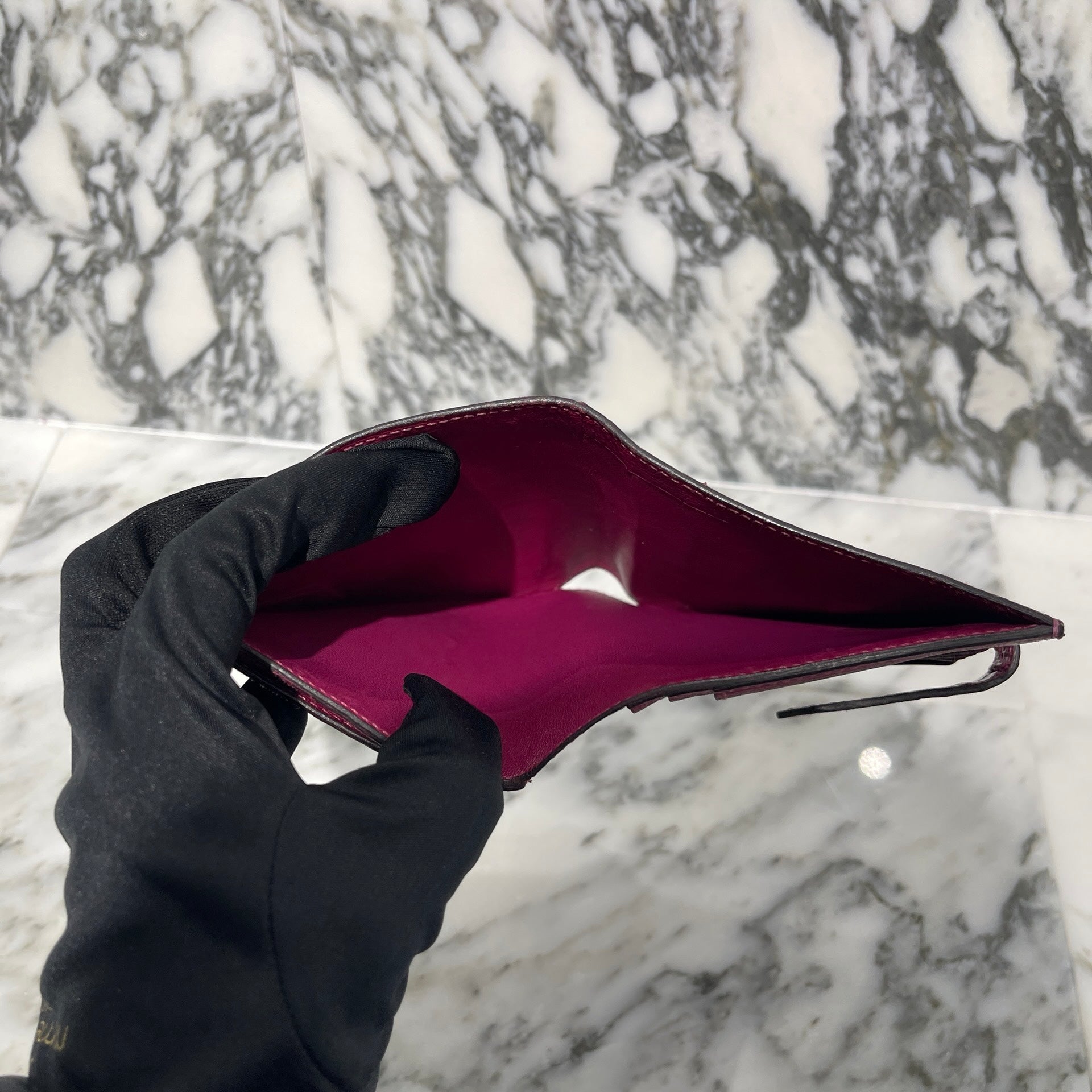 HERMES Bearn Compact Wallet Alligator "Rose Scheherazade" D刻印 エルメス ベアンコンパクト アリゲーター ”ローズシェヘラザード"