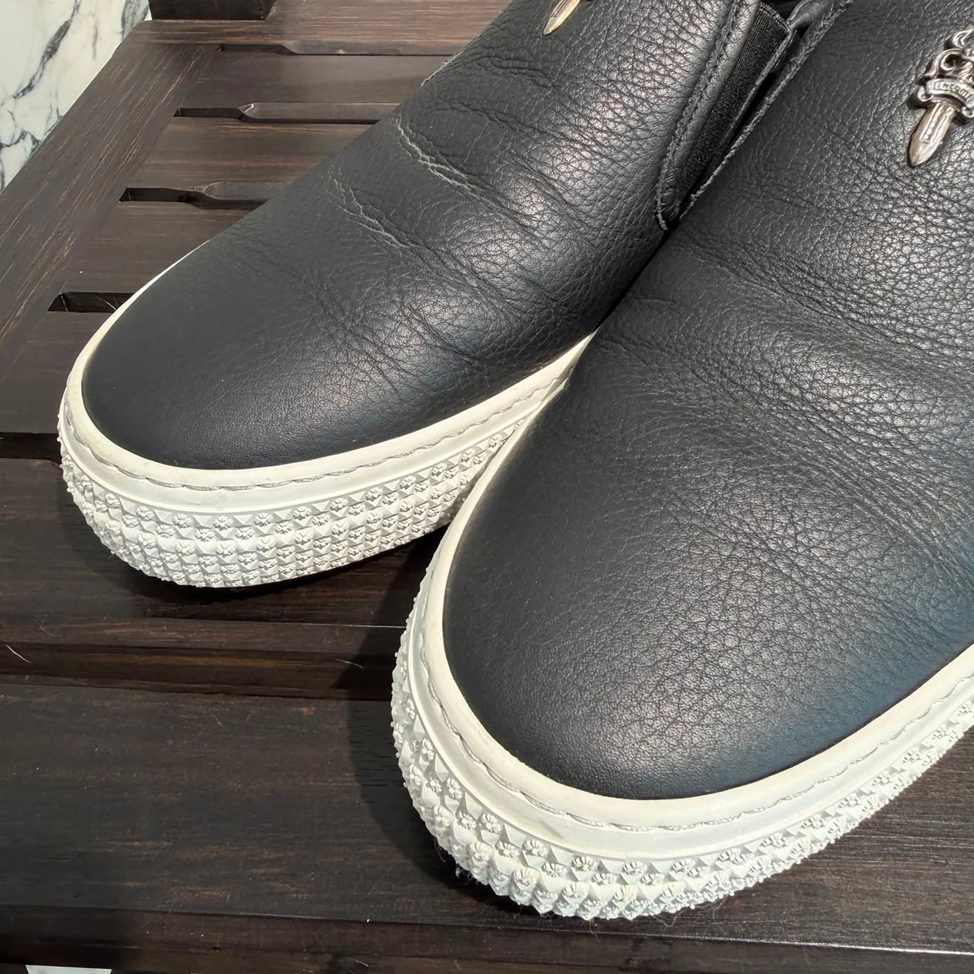 CHROME HEARTS CH Plus Leather Patch Dagger Slip On Size 41(約26.0cm 〜 26.5cm) クロムハーツ CHプラス レザーパッチ ダガー スリッポン サイズ41(約26.0cm 〜 26.5cm)