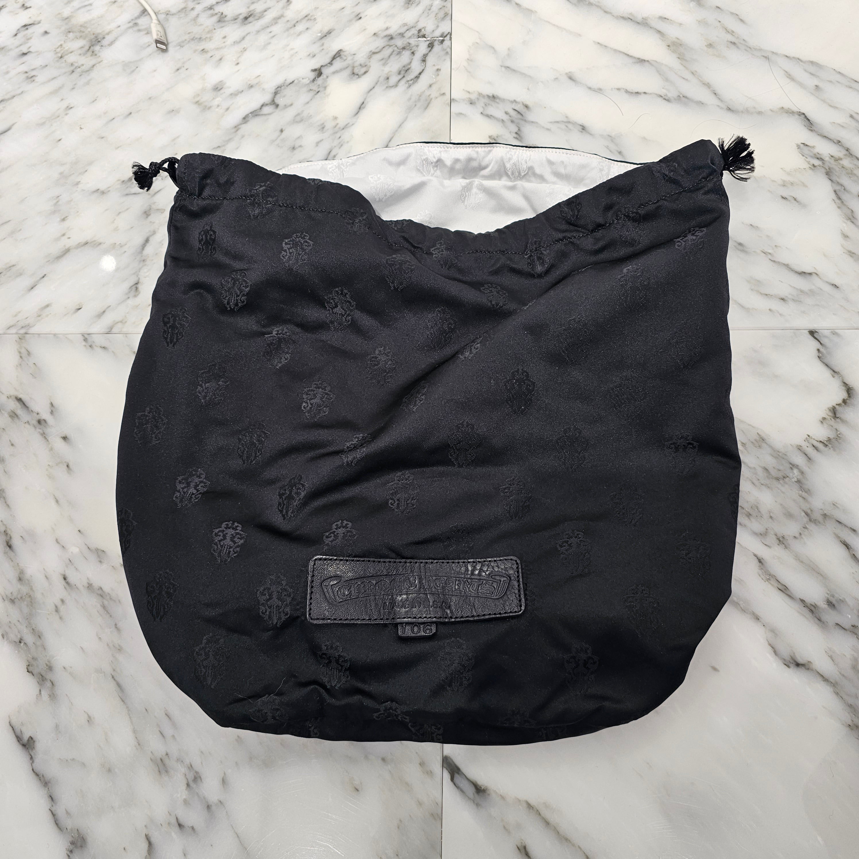 CHROME HEARTS Tiny GYM Cemetery Cross Patch Hand Bag クロムハーツ タイニーCHクロス ジムバッグ