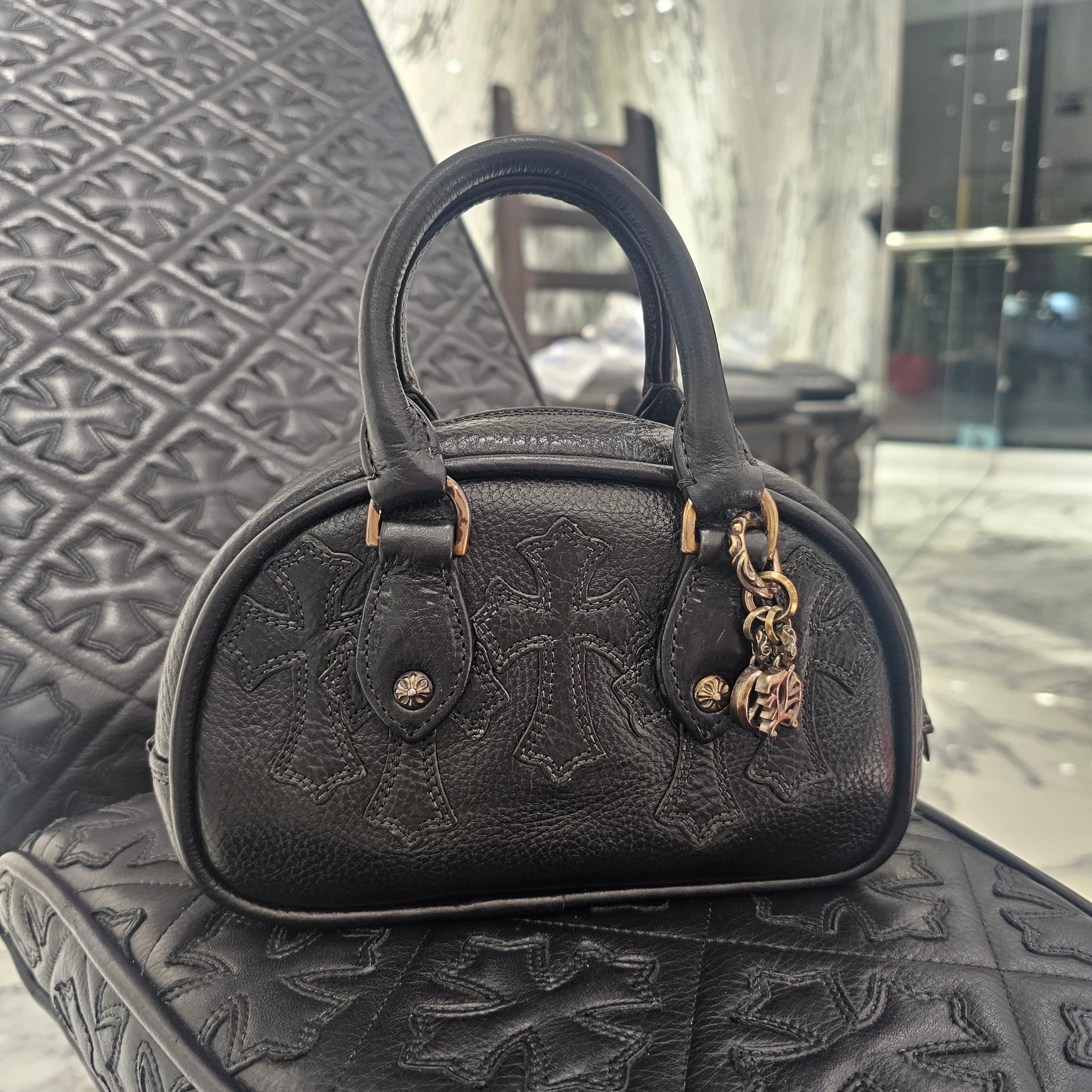 CHROME HEARTS Tiny GYM Cemetery Cross Patch Hand Bag クロムハーツ タイニージム セメタリークロスパッチ ハンドバッグ