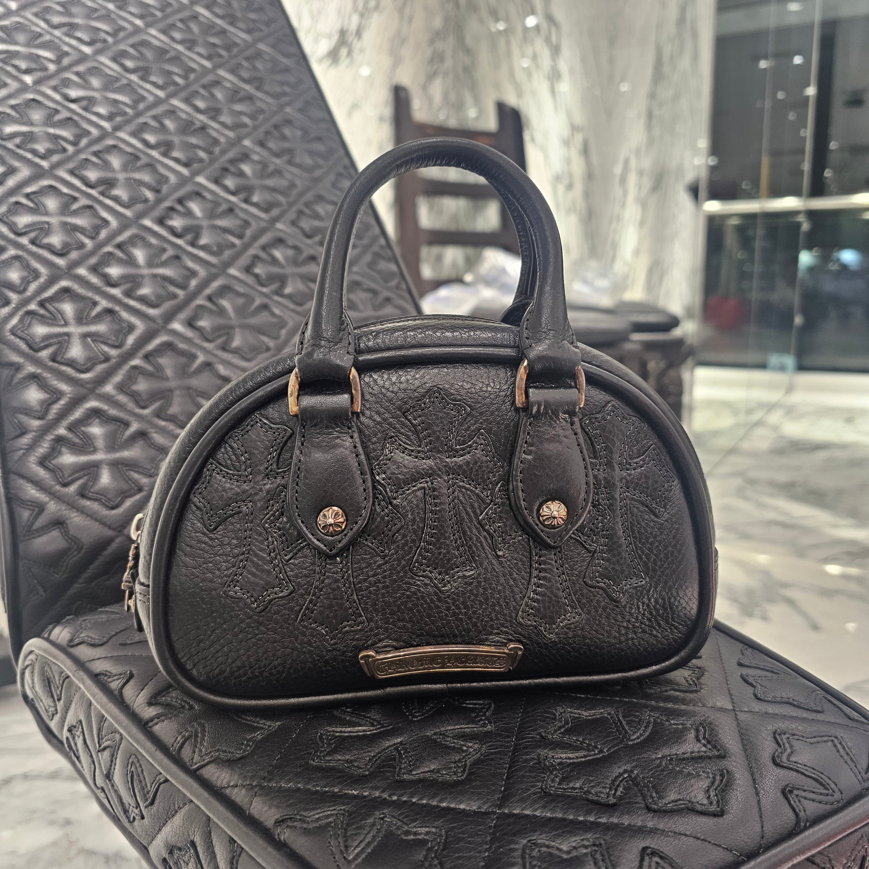 CHROME HEARTS Tiny GYM Cemetery Cross Patch Hand Bag クロムハーツ タイニージム セメタリークロスパッチ ハンドバッグ