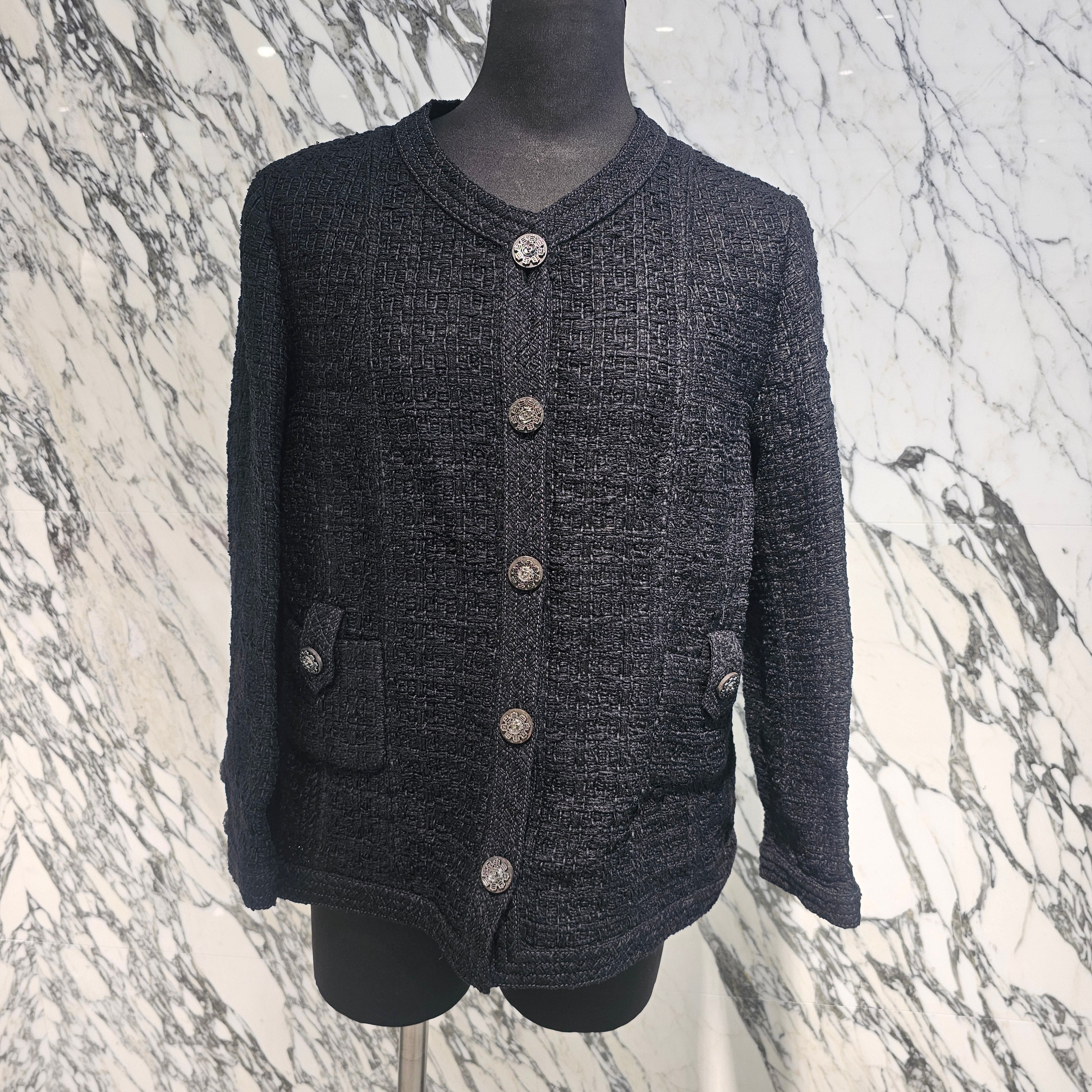 CHANEL 2016 Cruise Metal Coco Mark Button Tweed Jacket P53061V39725 Size 44 シャネル 2016クルーズ メタル ココマーク ボタン ツイード ジャケット サイズ44