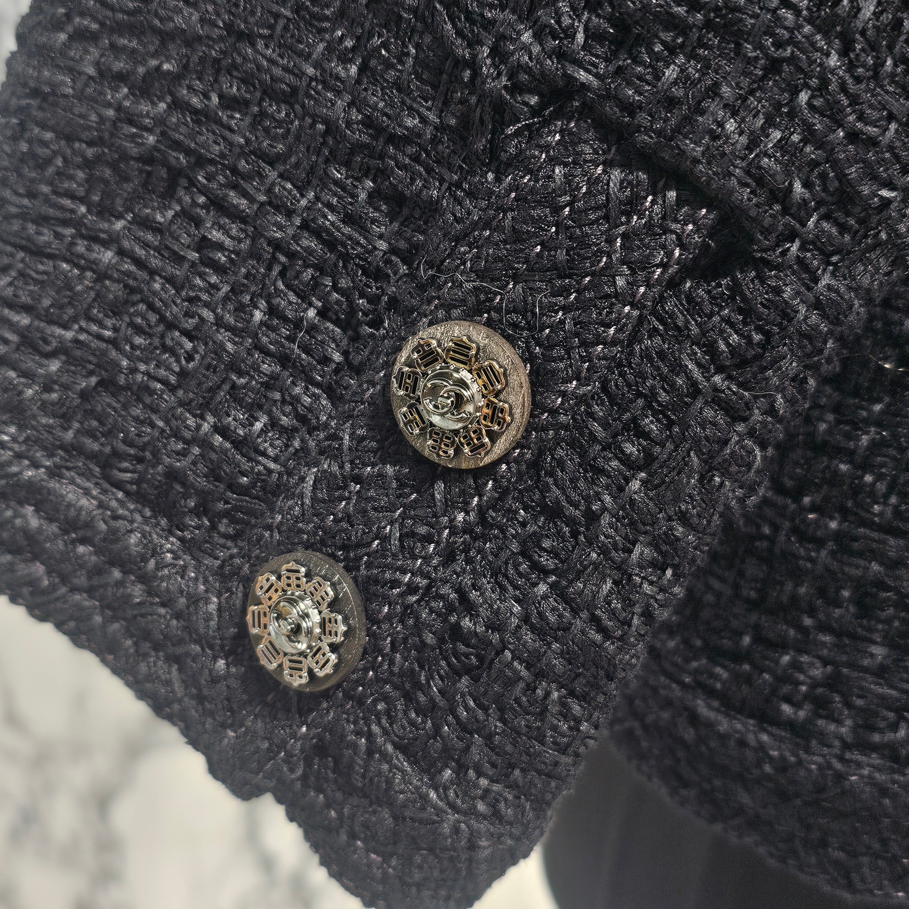 CHANEL 2016 Cruise Metal Coco Mark Button Tweed Jacket P53061V39725 Size 44 シャネル 2016クルーズ メタル ココマーク ボタン ツイード ジャケット サイズ44