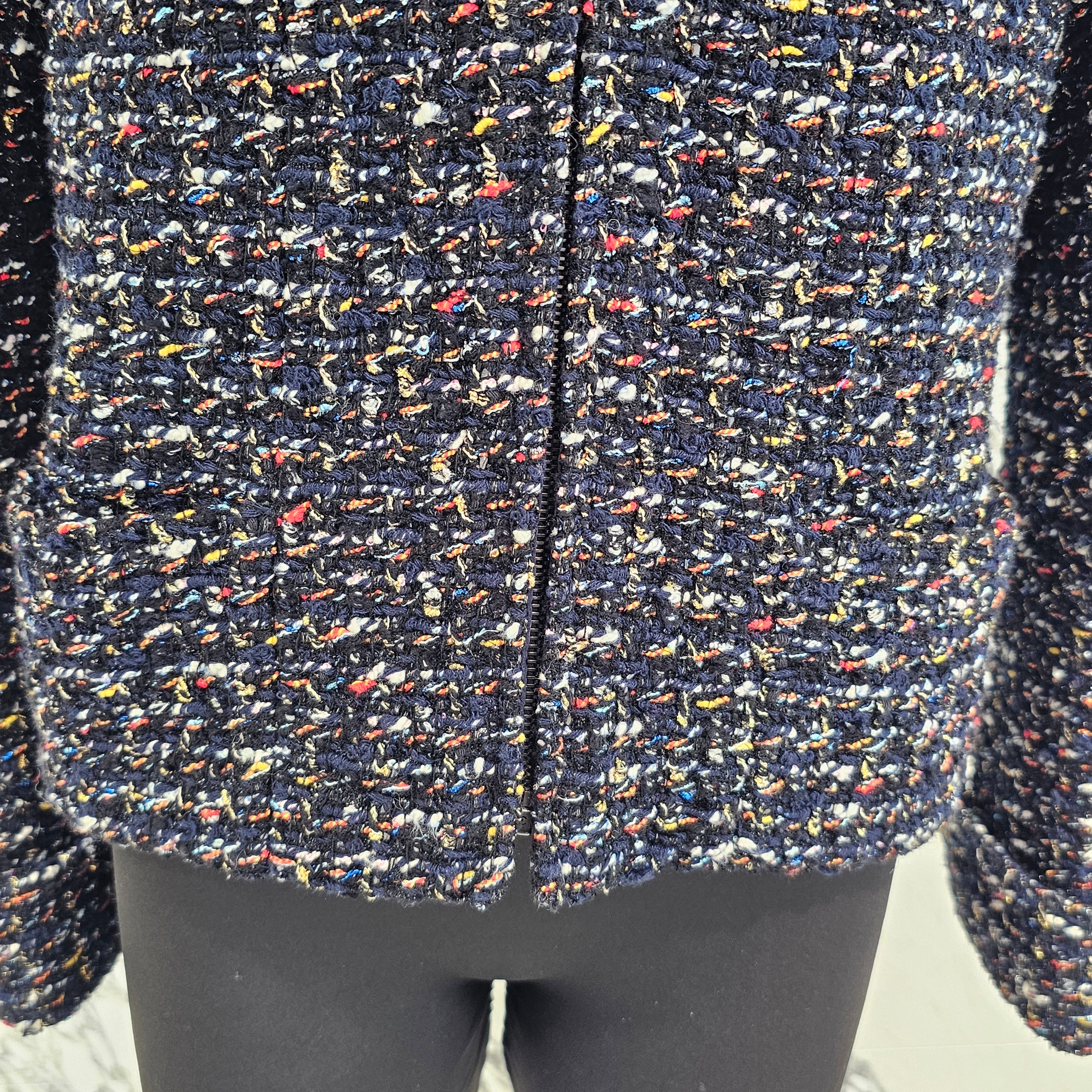 CHANEL 2015 Cruise Black Multi Color Zipper Fantasy Tweed Jacket P52665V39276 Size 40 シャネル 2015クルーズ ブラック マルチカラー ジッパー ファンタジー ツイード ジャケット サイズ40