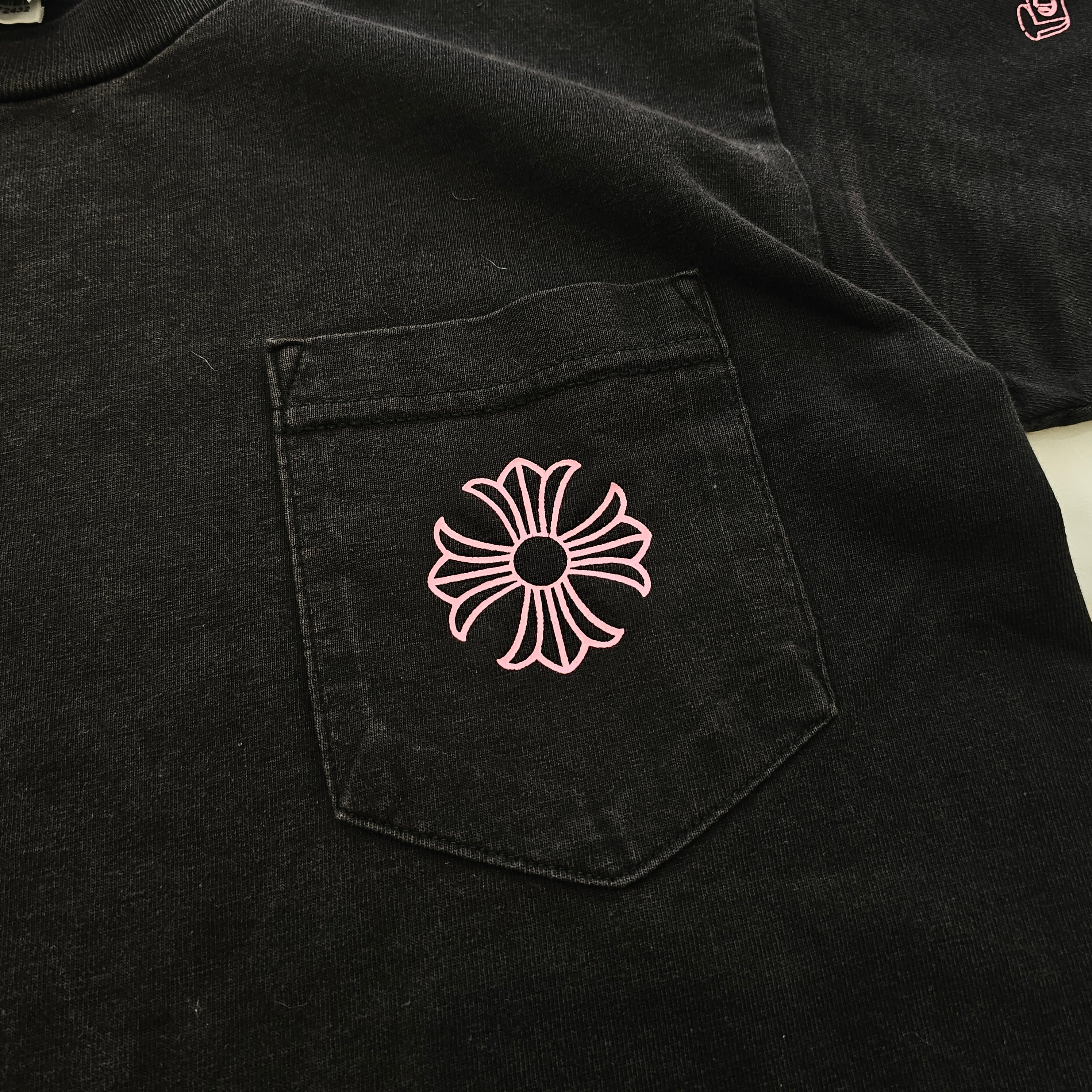 CHROME HEARTS BLACK PINK CH Plus Cross Tee Size S クロムハーツ ブラックピンク CHプラス クロス Tシャツ サイズS