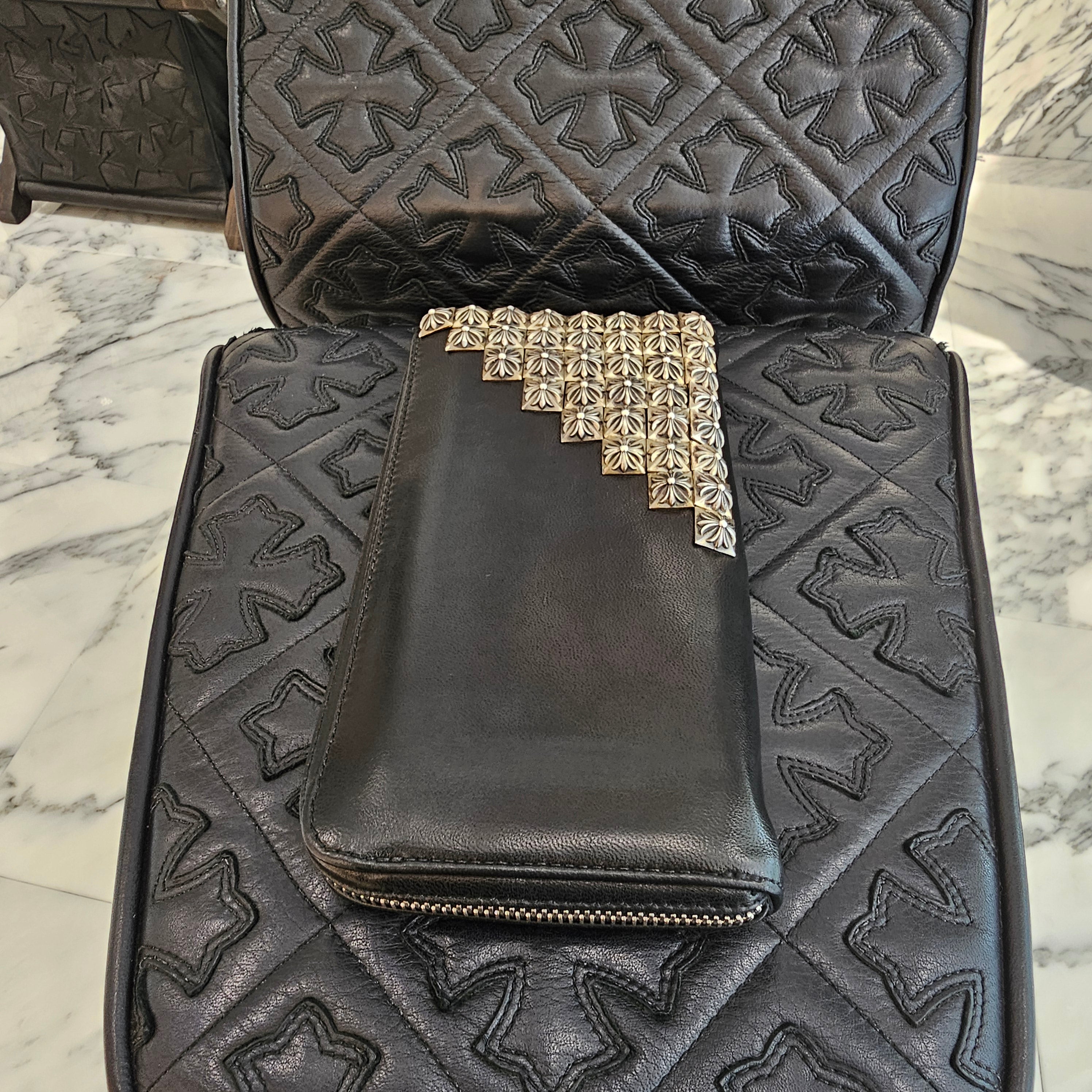 CHROME HEARTS REC F ZIP Pyramid Studs Leather Wallet クロムハーツ REC F ジップ ピラミッド スタッズ レザーウォレット
