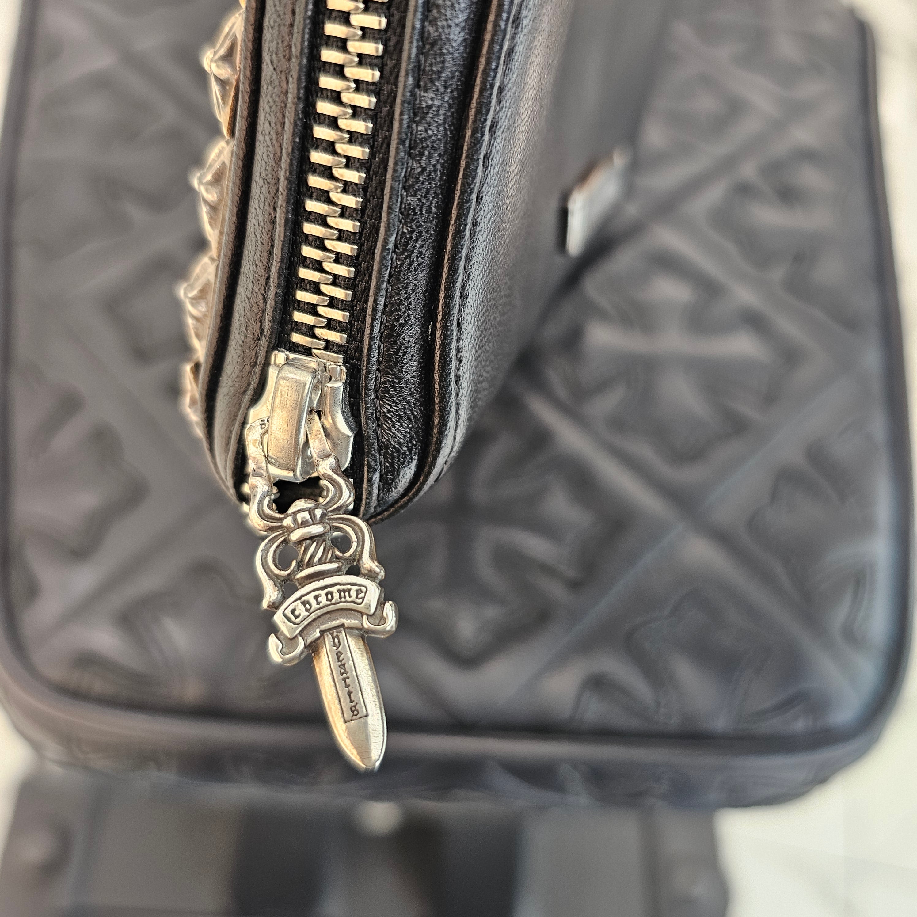 CHROME HEARTS REC F ZIP Pyramid Studs Leather Wallet クロムハーツ REC F ジップ ピラミッド スタッズ レザーウォレット