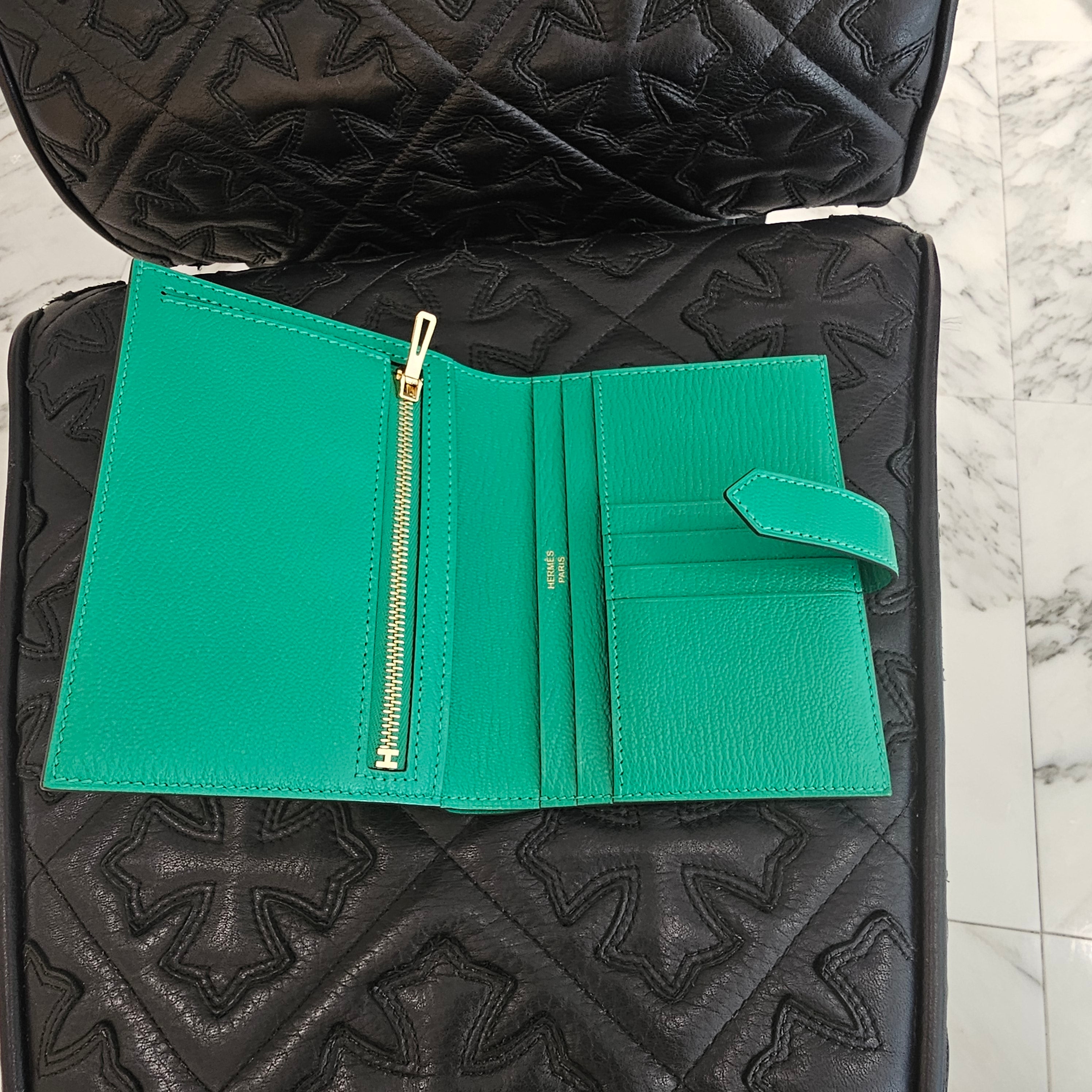 HERMES Bearn Compact Wallet "VERT JADE" W刻印 エルメス ベアン コンパクト ウォレット "ヴェールジェイド" W刻印