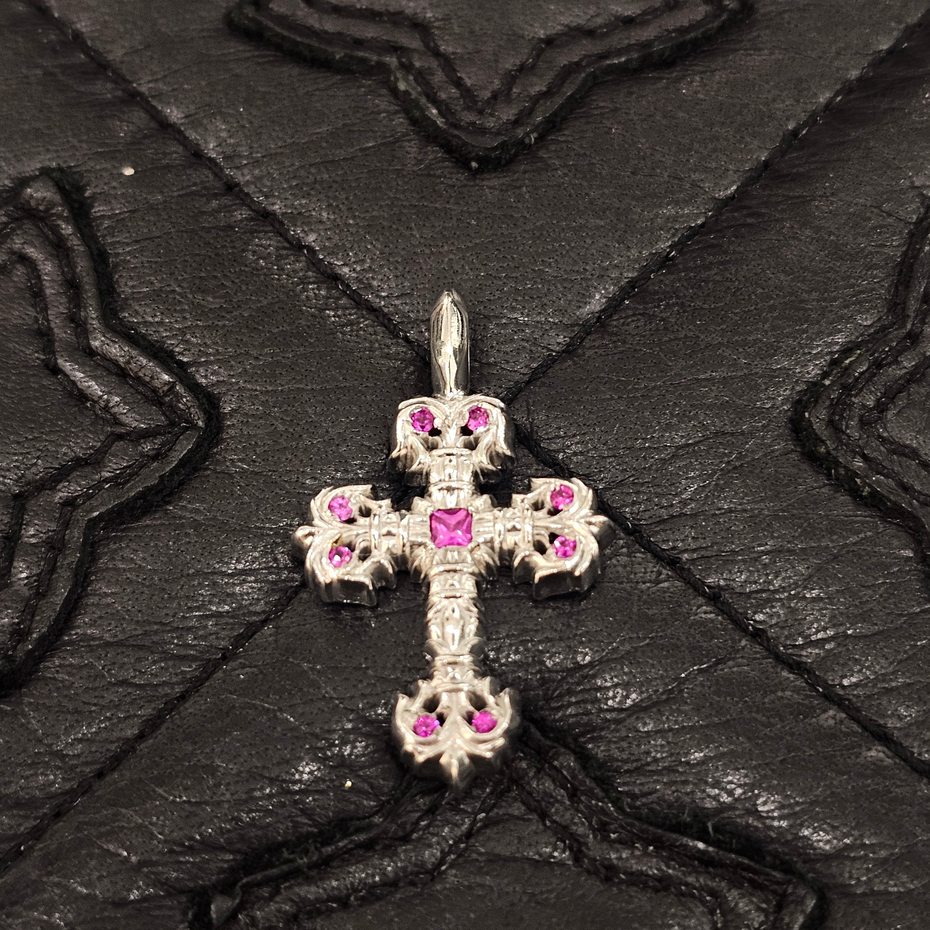 CHROME HEARTS 18K WG Tiny Filigree Cross Pink Sapphire Pendent Top クロムハーツ 18K ホワイトゴールド タイニーフィリグリークロス ピンクサファイア ペンダントトップ
