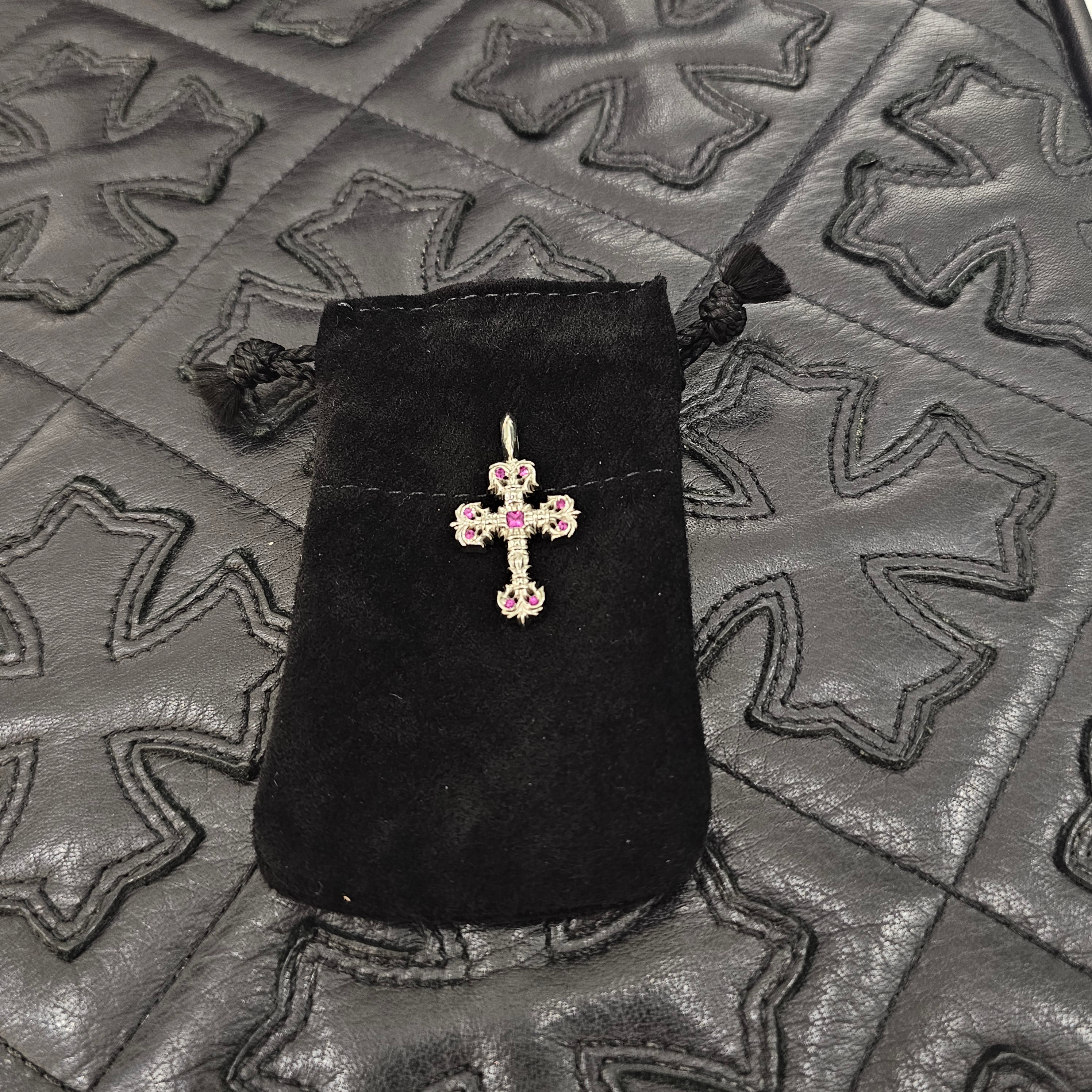 CHROME HEARTS 18K WG Tiny Filigree Cross Pink Sapphire Pendent Top クロムハーツ 18K ホワイトゴールド タイニーフィリグリークロス ピンクサファイア ペンダントトップ