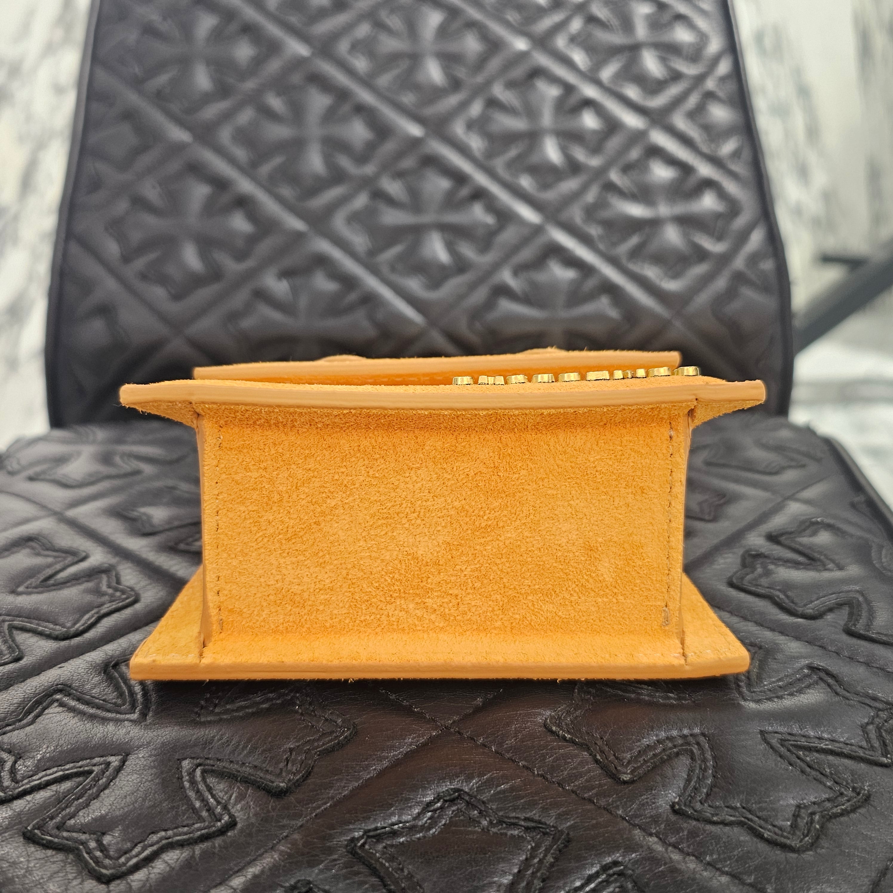 JACQUEMUS Le Chiquito Moyen Top Handle Bag 216BA001-3007 180 Size MINI ジャックムス ル・チキート モワイヤン トップ ハンドルバッグ サイズミニ