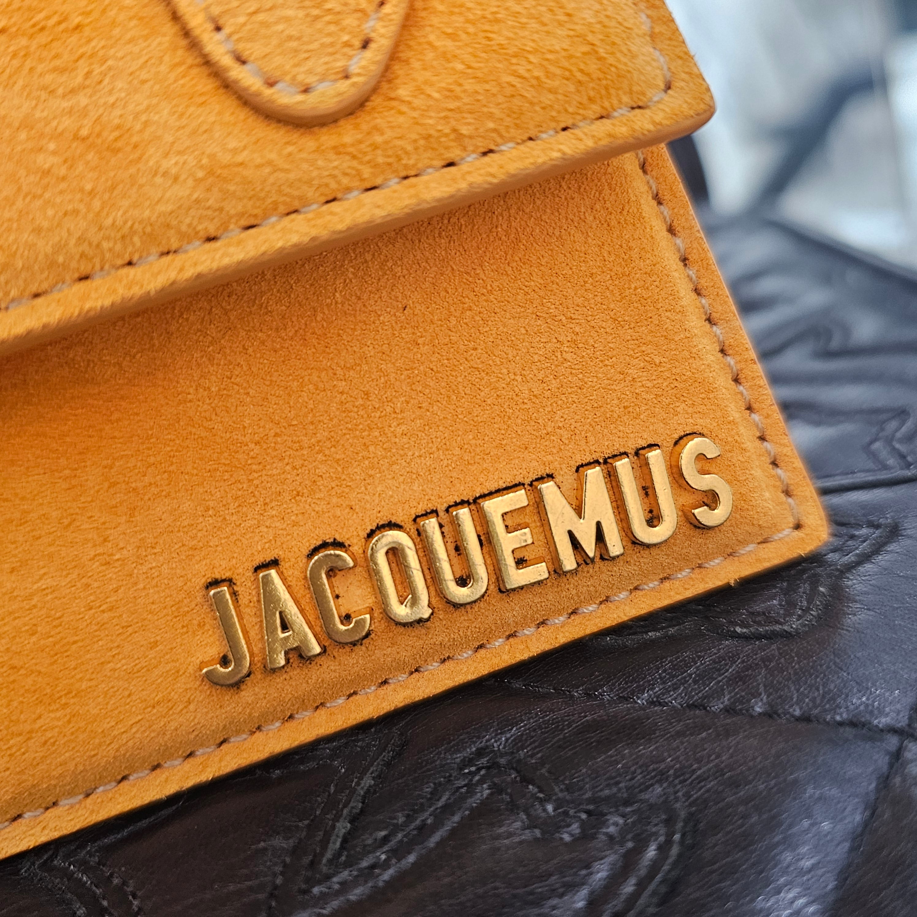 JACQUEMUS Le Chiquito Moyen Top Handle Bag 216BA001-3007 180 Size MINI ジャックムス ル・チキート モワイヤン トップ ハンドルバッグ サイズミニ