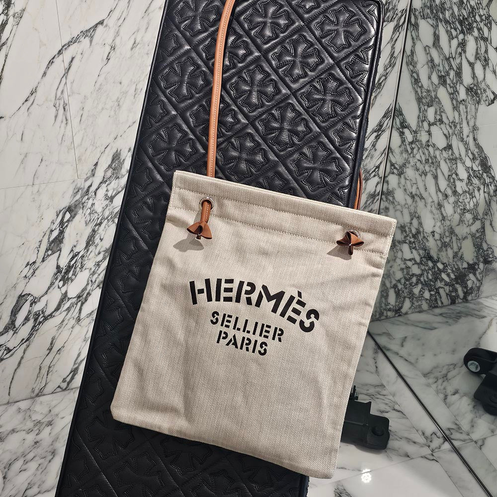 HERMES 2019SS Aline MM Tote Bag ”W刻印” エルメス アリーヌMM トートバッグ