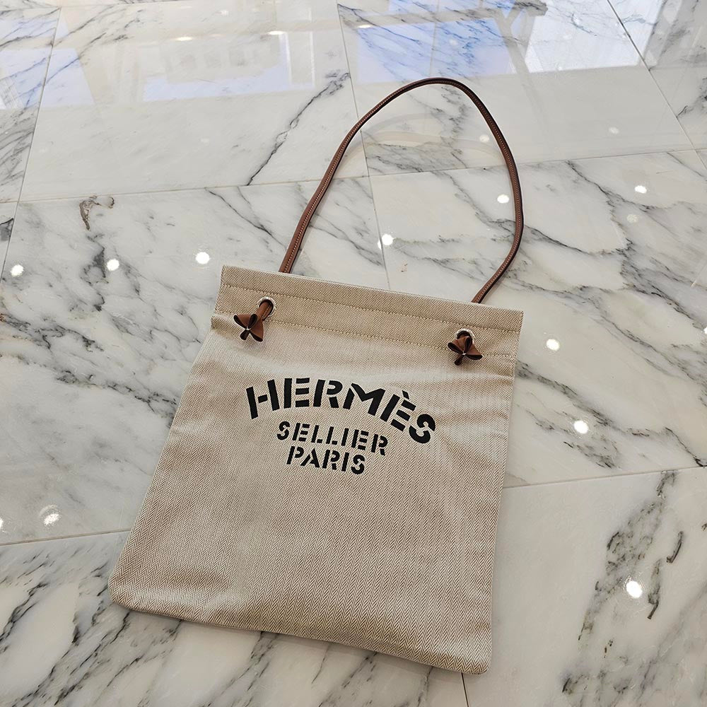 HERMES 2019SS Aline MM Tote Bag ”W刻印” エルメス アリーヌMM トートバッグ