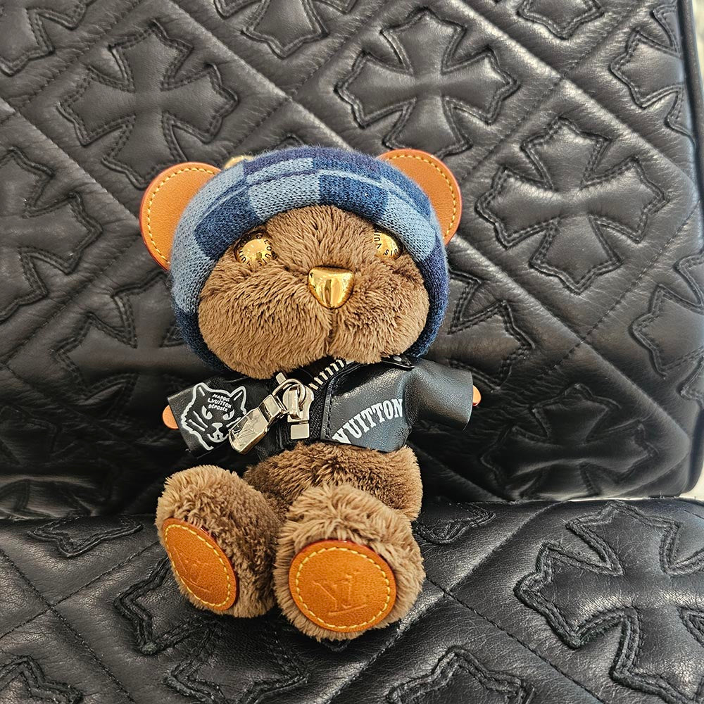 LOUIS VUITTON Bag Charm LV Louis Bear S00 M03206 ルイヴィトン バッグチャーム LV ルイベア S00 キーホルダー
