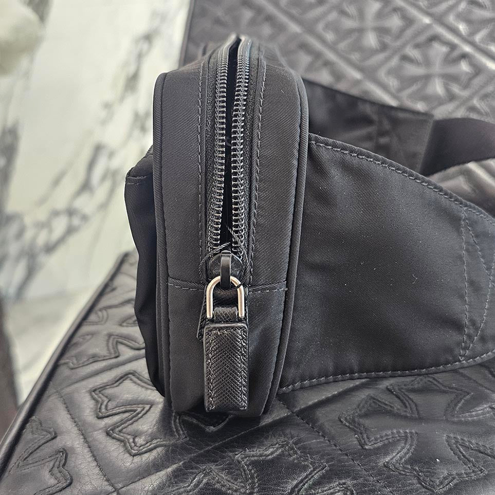 PRADA Triangle Logo Plate Re-Nylon Shoulder Body Bag プラダ トライアングル ロゴプレート リナイロン ショルダー ボディーバッグ