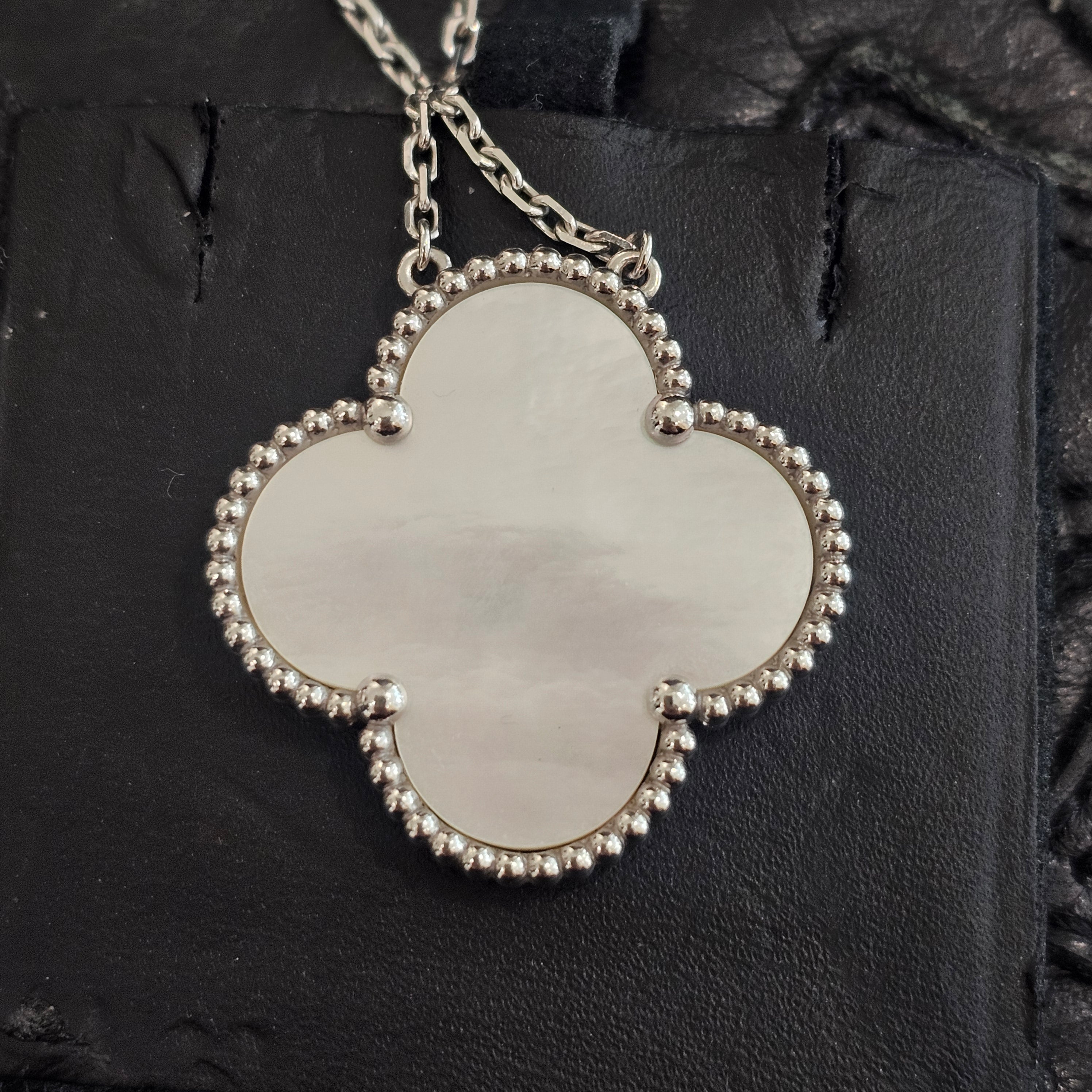 Van Cleef & Arpels Magic Alhambra Pendant Neckless ヴァンクリーフ＆アーペル マジック アルハンブラ ペンダント ネックレス