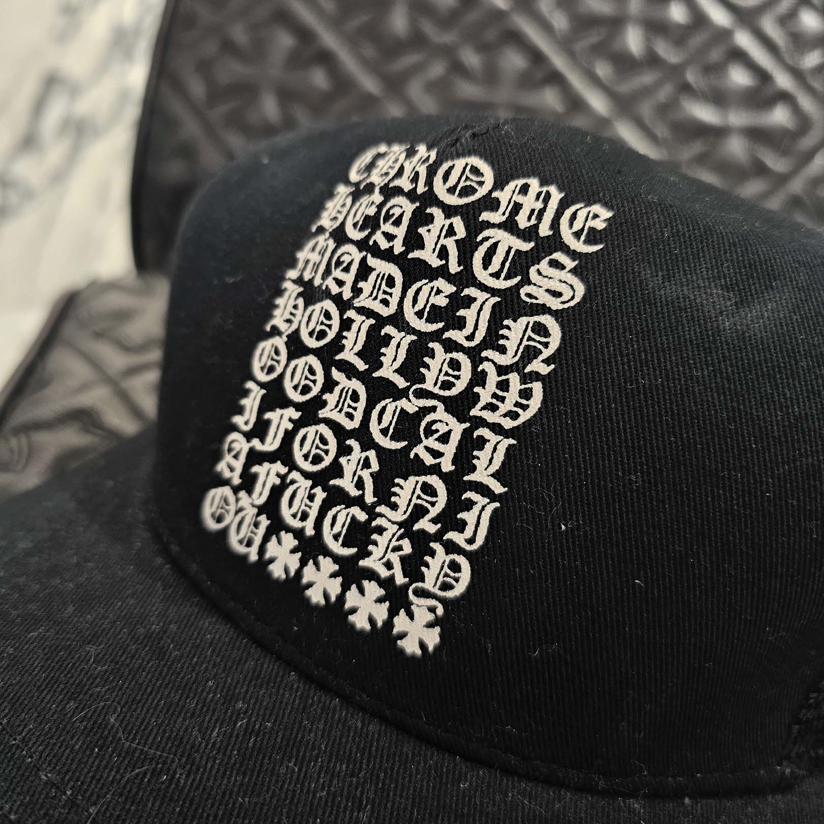 CHROME HEARTS Made In Hollywood Fuck You Vertical Logo Trucker Cap Size ONE SIZE（53-60）クロムハーツ メイドインハリウッド ファックユー ヴァーティカルロゴ トラッカーキャップ サイズONE SIZE（53-60）