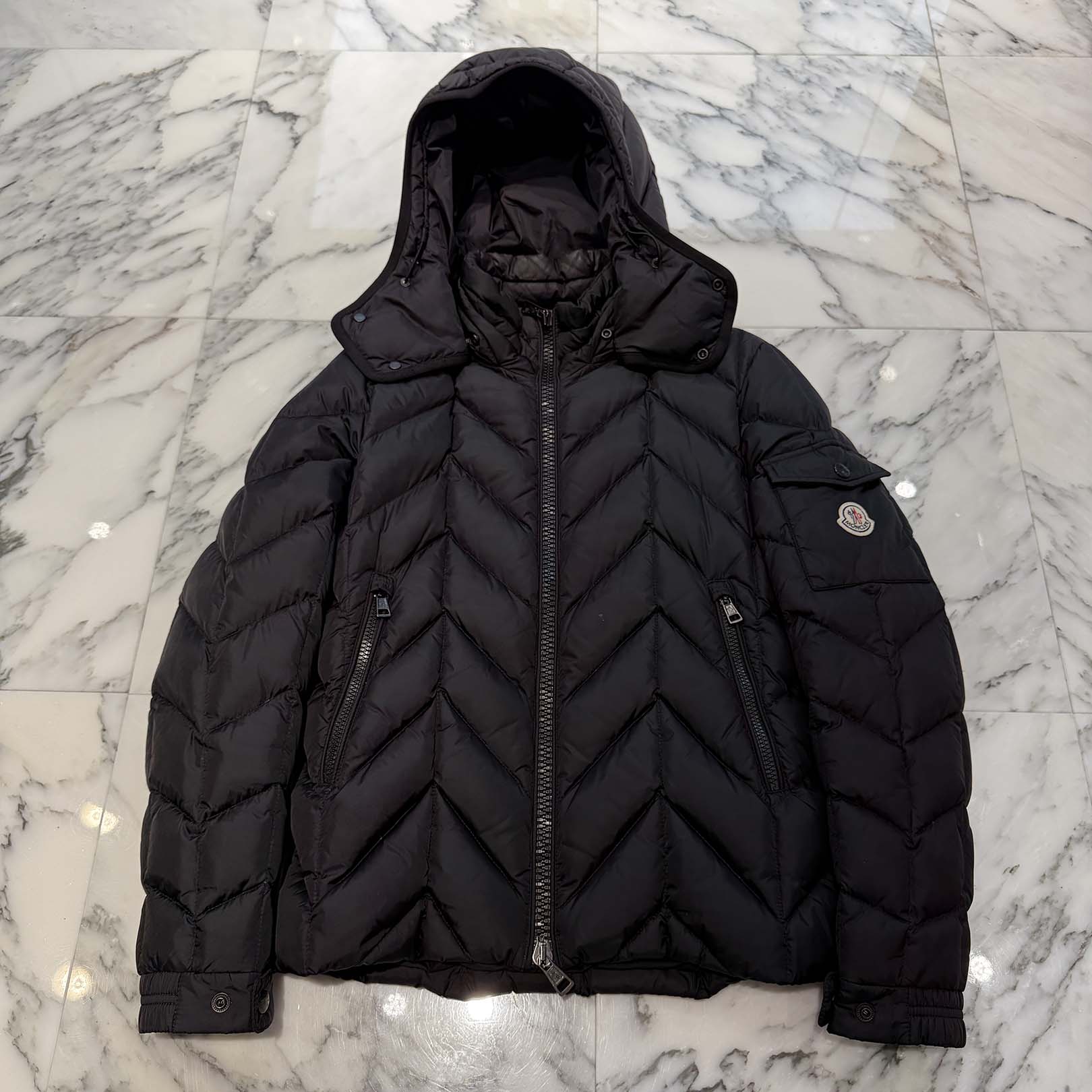 MONCLER  BERRIAT GIUBBOTTO Down Jacket 420914198205 53227 Size 0 モンクレール ベリア・ジュボット ダウンジャケット サイズ0