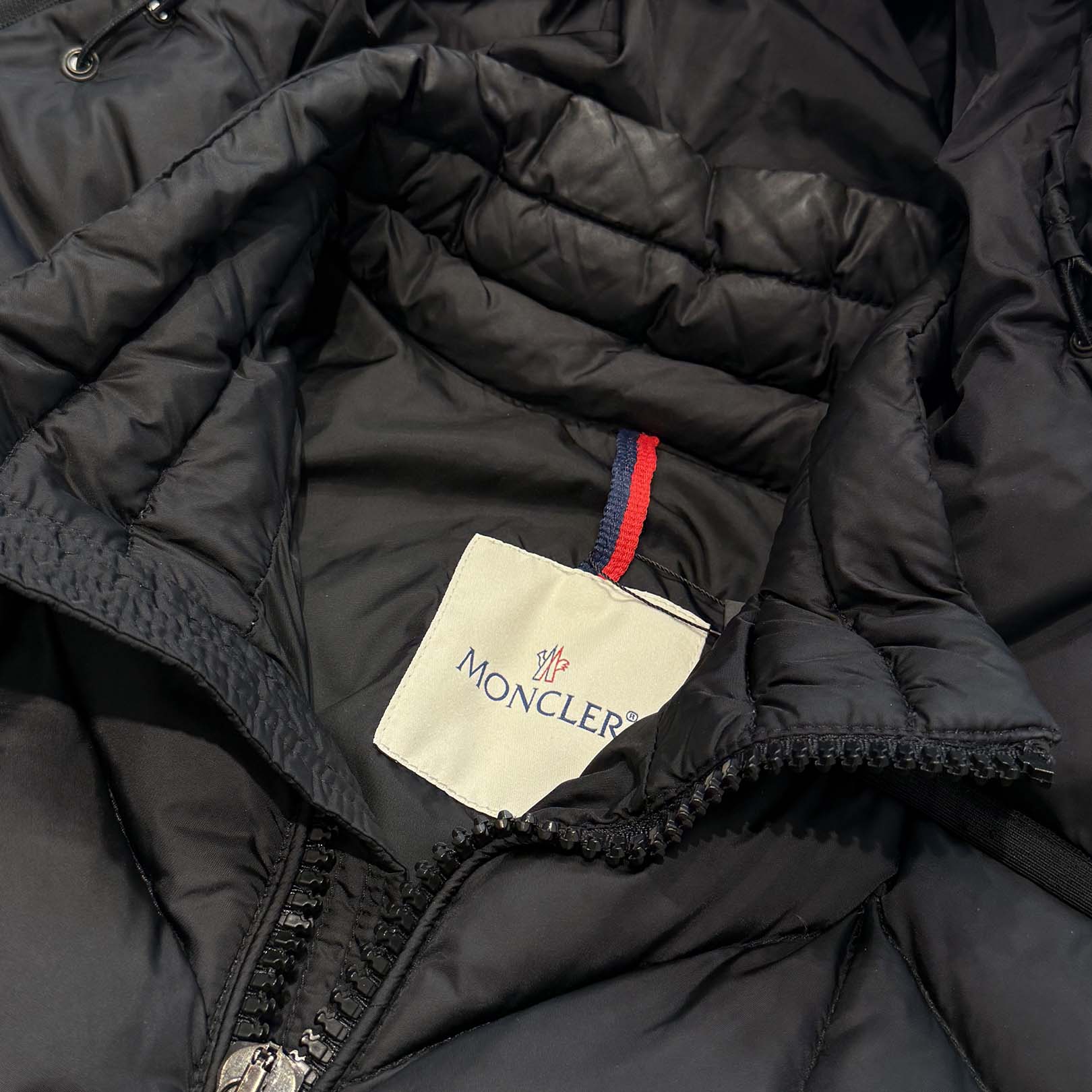 MONCLER  BERRIAT GIUBBOTTO Down Jacket 420914198205 53227 Size 0 モンクレール ベリア・ジュボット ダウンジャケット サイズ0