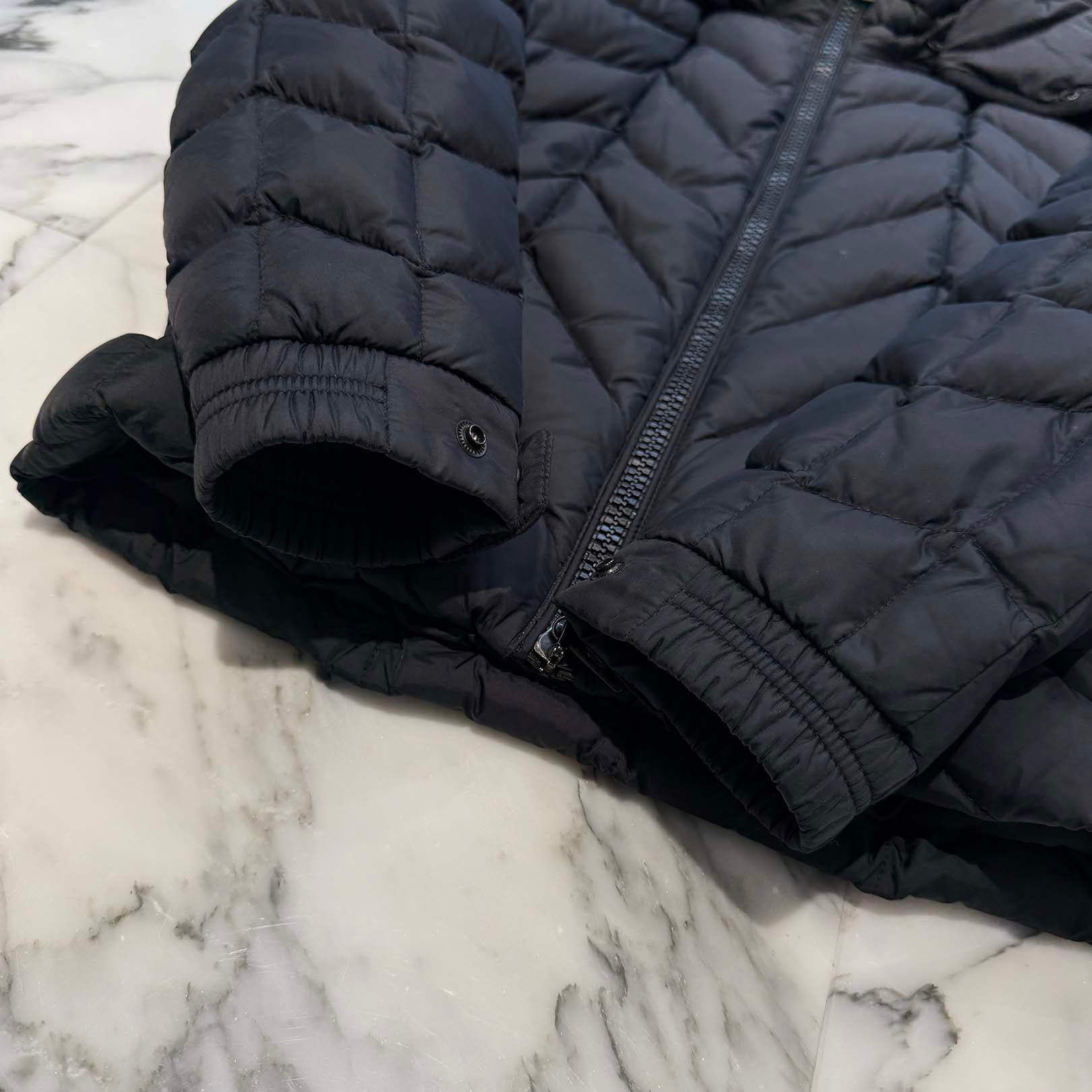 MONCLER  BERRIAT GIUBBOTTO Down Jacket 420914198205 53227 Size 0 モンクレール ベリア・ジュボット ダウンジャケット サイズ0