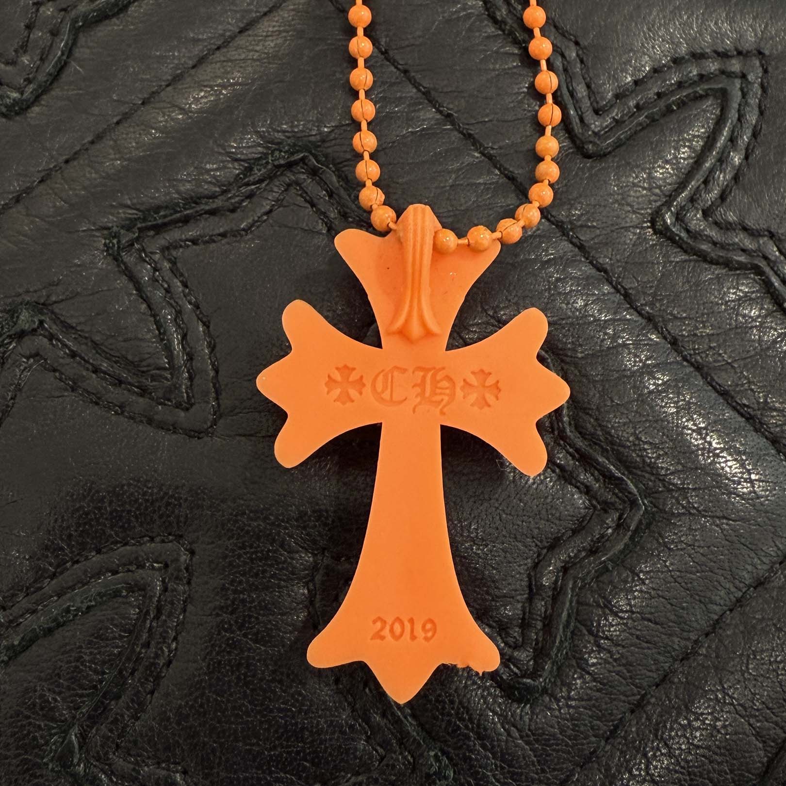CHROME HEARTS PENDANT CH CRS SML PLSTC クロムハーツ ペンダント CHクロス スモール プラスチック