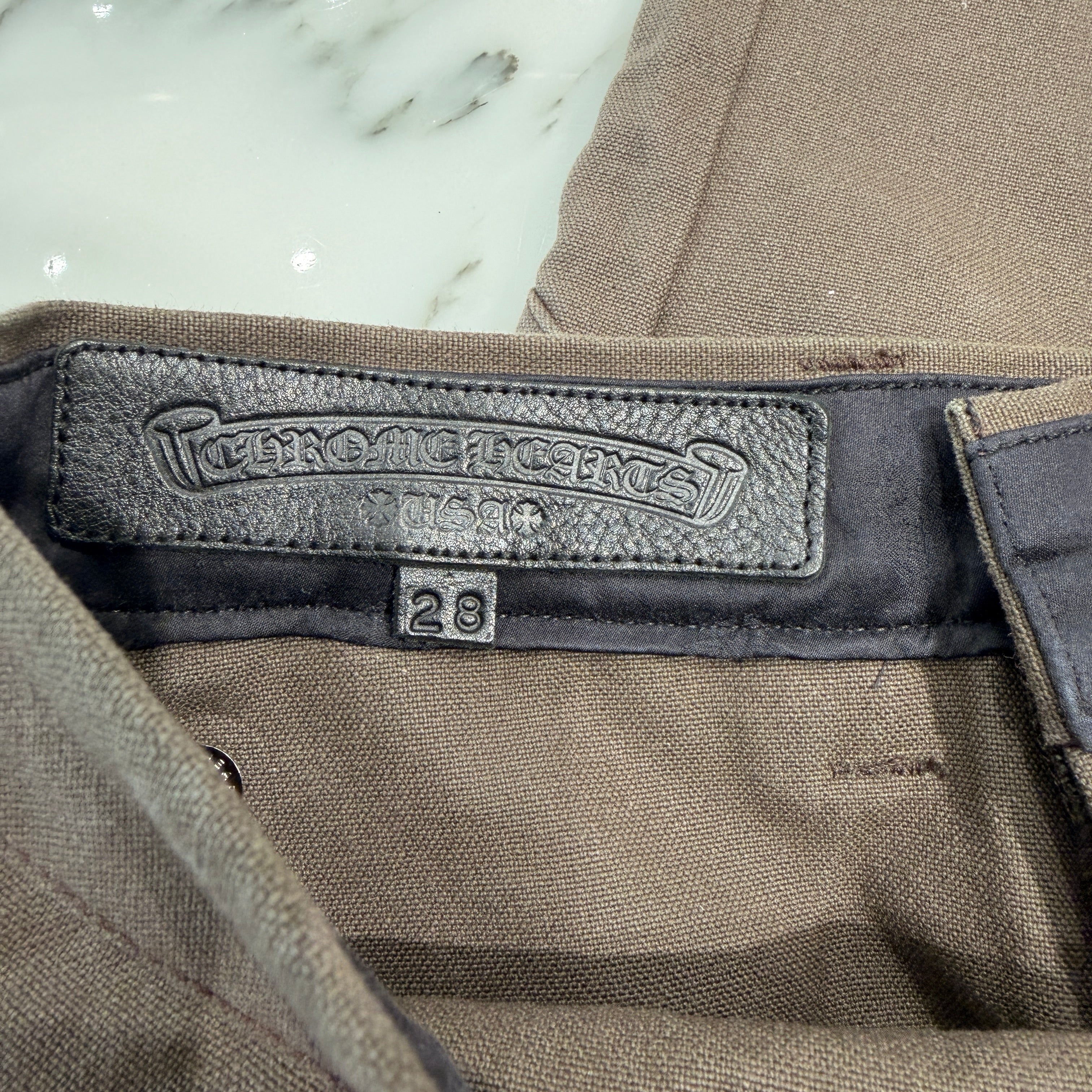 CHROME HEARTS Cemetery Cross Leather Patch Cotton Cargo Pants Size 28 クロムハーツ セメタリー クロス レザー パッチ コットン カーゴ パンツ ブラウン サイズ28