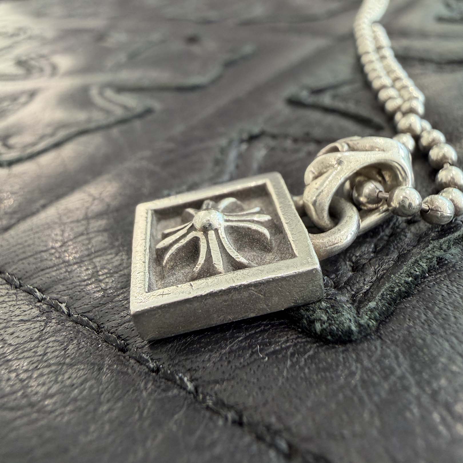 CHROME HEARTS FRAMED CH PLUS Pendent Top クロムハーツ フレームド CHプラス ペンダントトップ