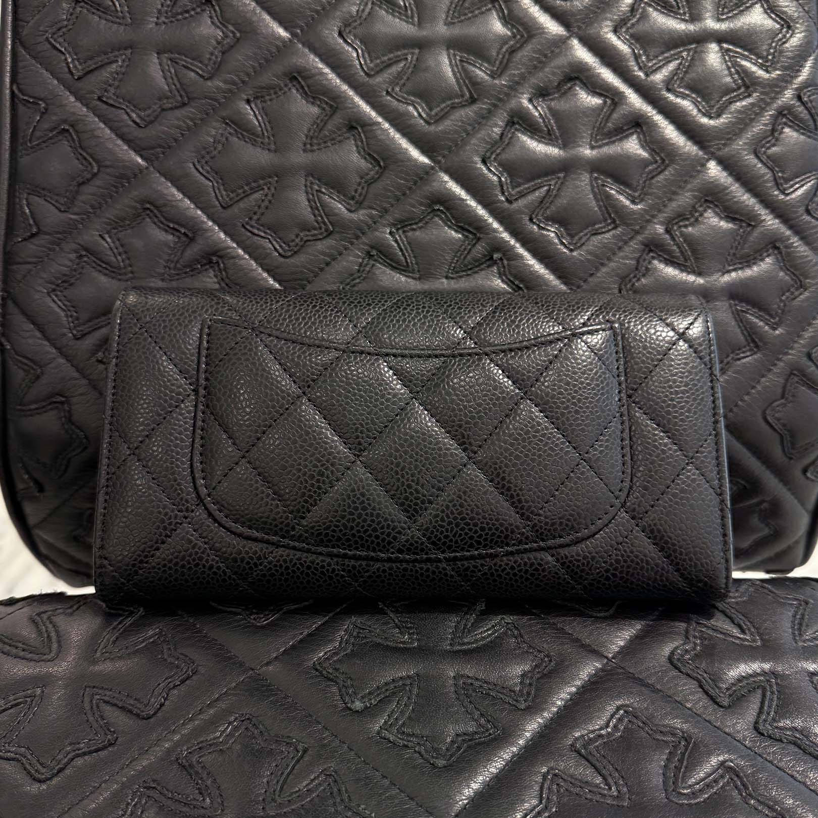 CHANEL Matelasse Classic Long Flap Wallet AP0241 Y01588 C3906 シャネル マトラッセ クラシック ロング フラップ ウォレット
