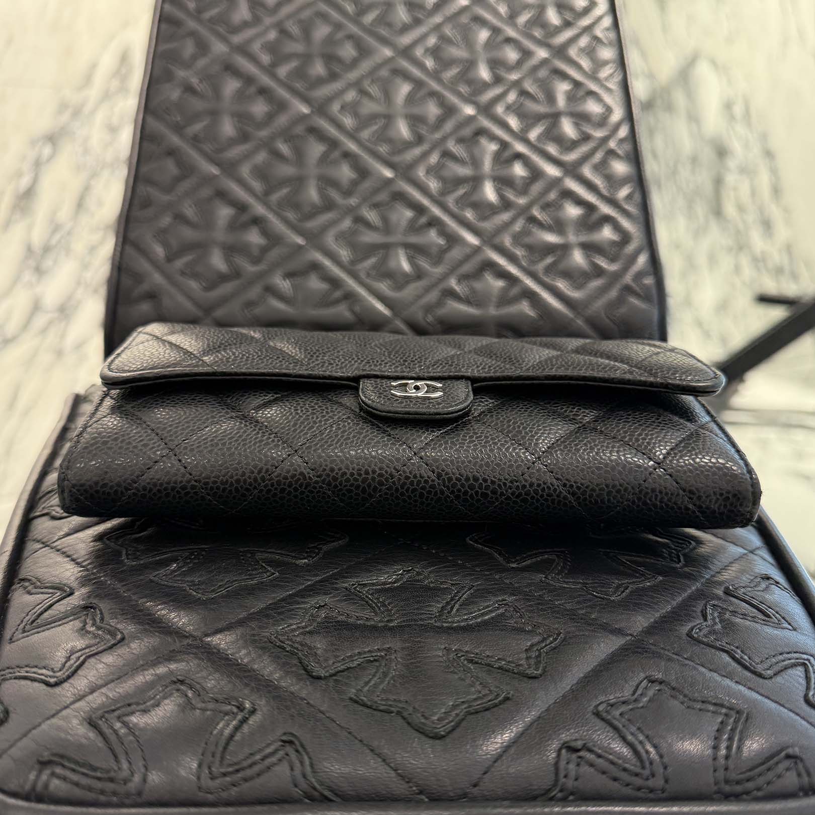 CHANEL Matelasse Classic Long Flap Wallet AP0241 Y01588 C3906 シャネル マトラッセ クラシック ロング フラップ ウォレット