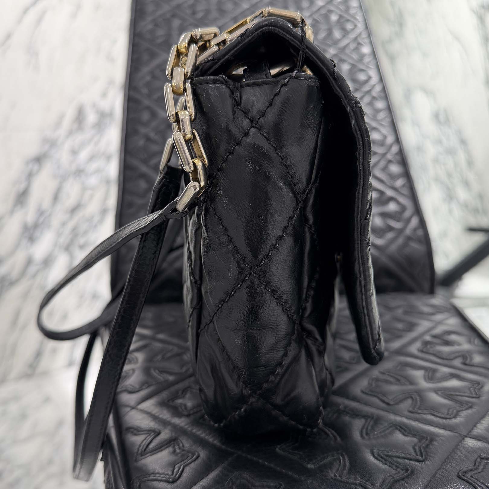 CHANEL Matelasse Wild Stitch Chain Shoulder Bag シャネル