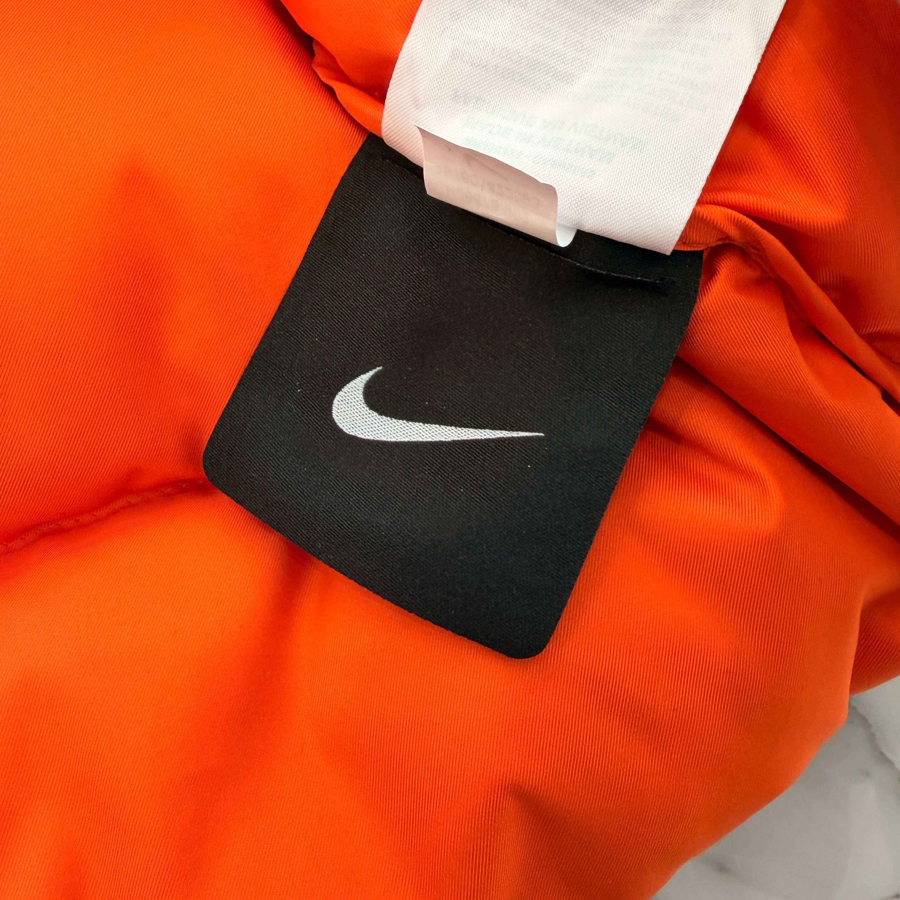 CHROME HEARTS × NIKE × Drake NOCTA 2026SS 3 Cemetery Cross Leather Patch Camo Down Jacket Size M クロムハーツ×ナイキ×ドレイク ノクタ 3 セメタリークロス レザーパッチ カモ ダウンジャケット サイズM