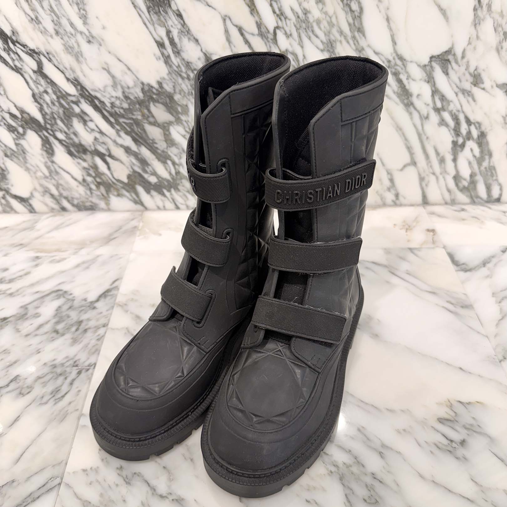 DIOR 2022AW Evolution Macro Cannage Strap Ankle Boots MT0922 Size 35 (22.0cm～22.5cm) ディオール エボリューション マクロカナージュ ストラップ アンクルブーツ サイズ35 (22.0cm～22.5cm)
