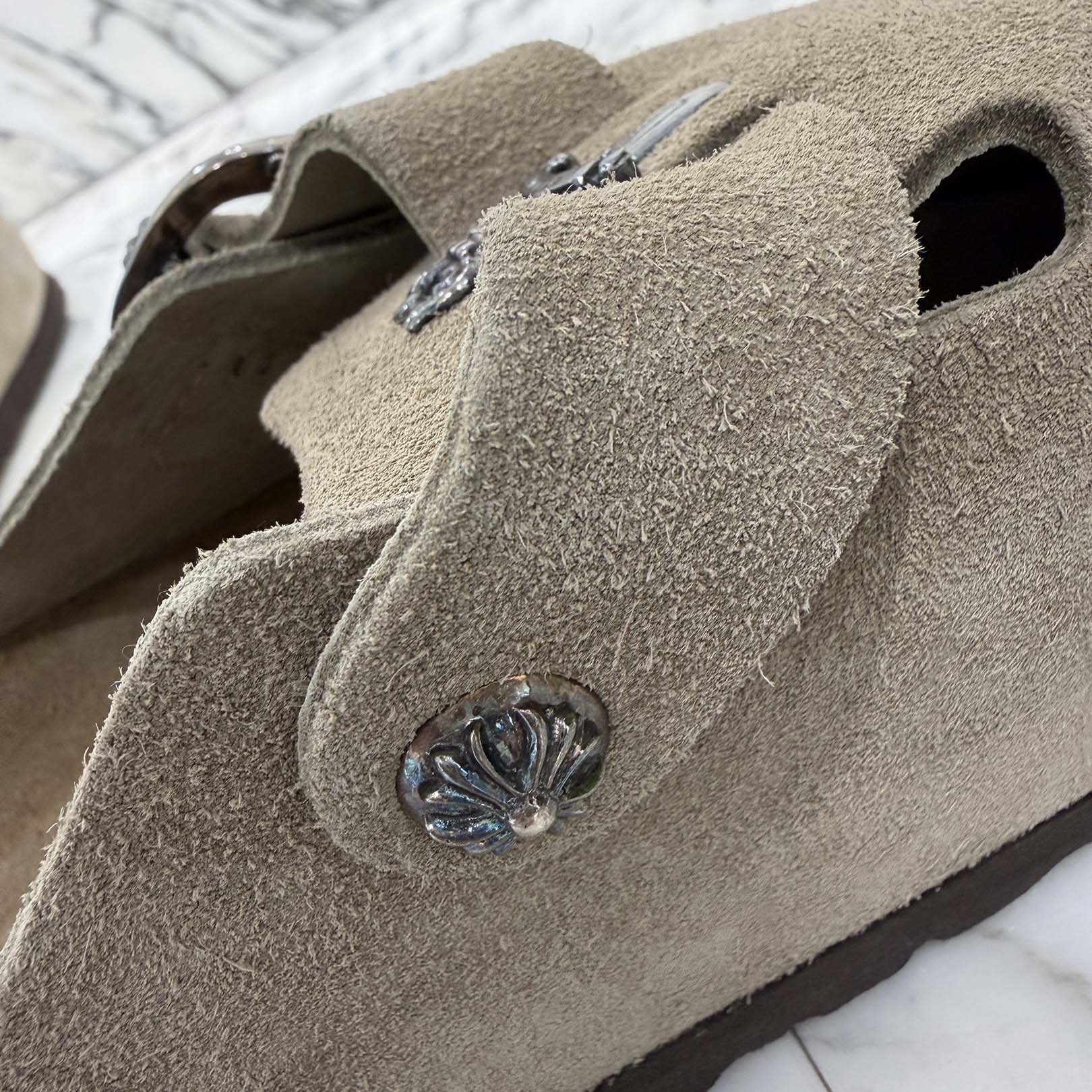 CHROME HEARTS × BIRKENSTOCK Boston Silver Dagger Suede Leather Sandals Size 43(28cm) クロムハーツ × ビルケンストック ボストン シルバーダガー装飾 スエードレザー サンダル サイズ43(28cm)