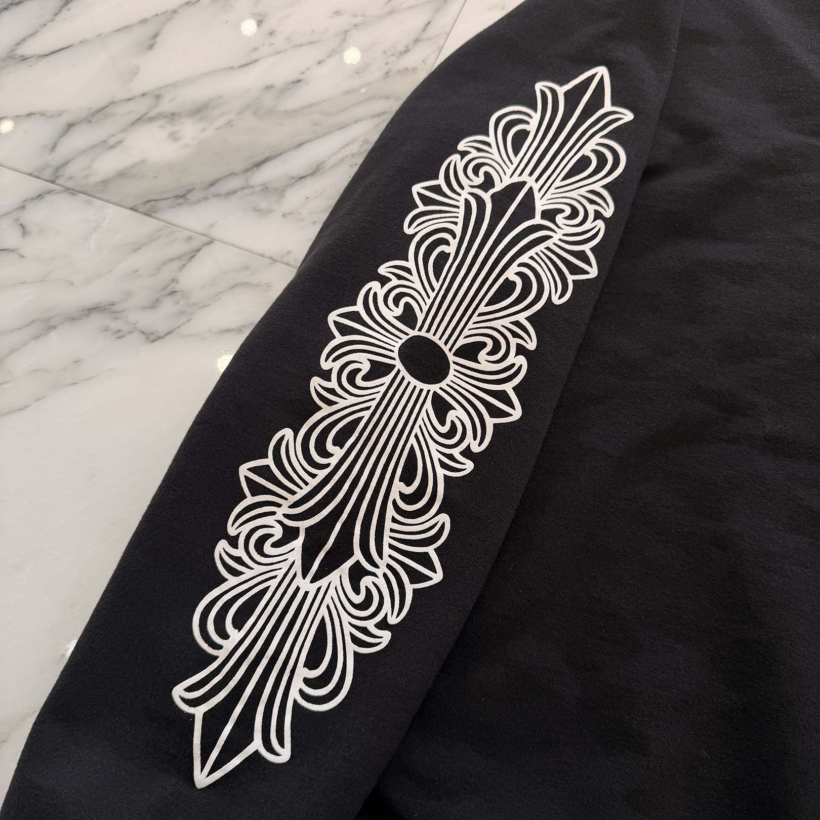CHROME HEARTS Floral Cross Horseshoe Crewneck Sweat Shirts Size XXL クロムハーツ フローラルクロス ホースシュー クルーネック スウェットシャツ サイズXXL