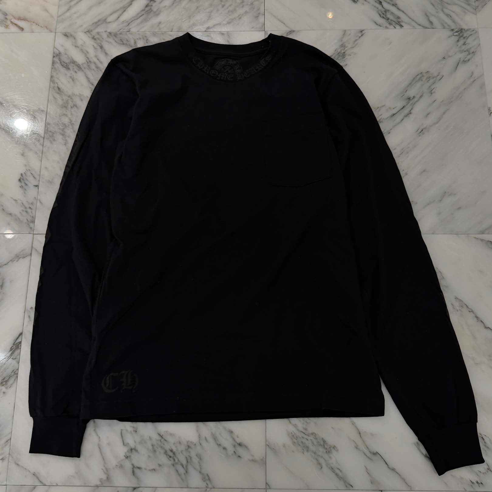 CHROME HEARTS Old English Neck Logo Dark Grey Long Sleeve Tee Size M クロムハーツ オールドイングリッシュ ネックロゴ ダークグレイ ロングスリーブTシャツ サイズM